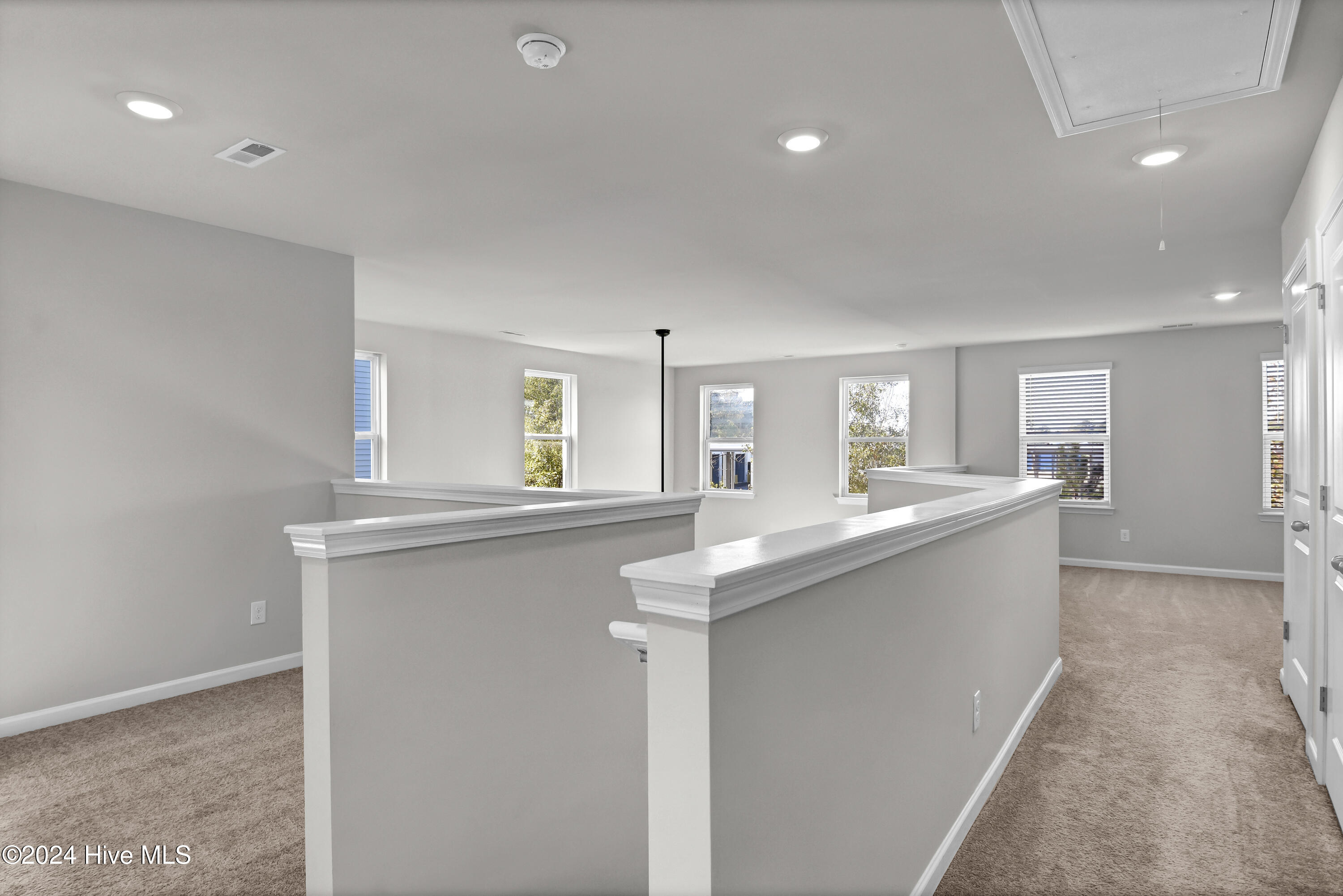 7674 Knightbell Circle Property Photo 22