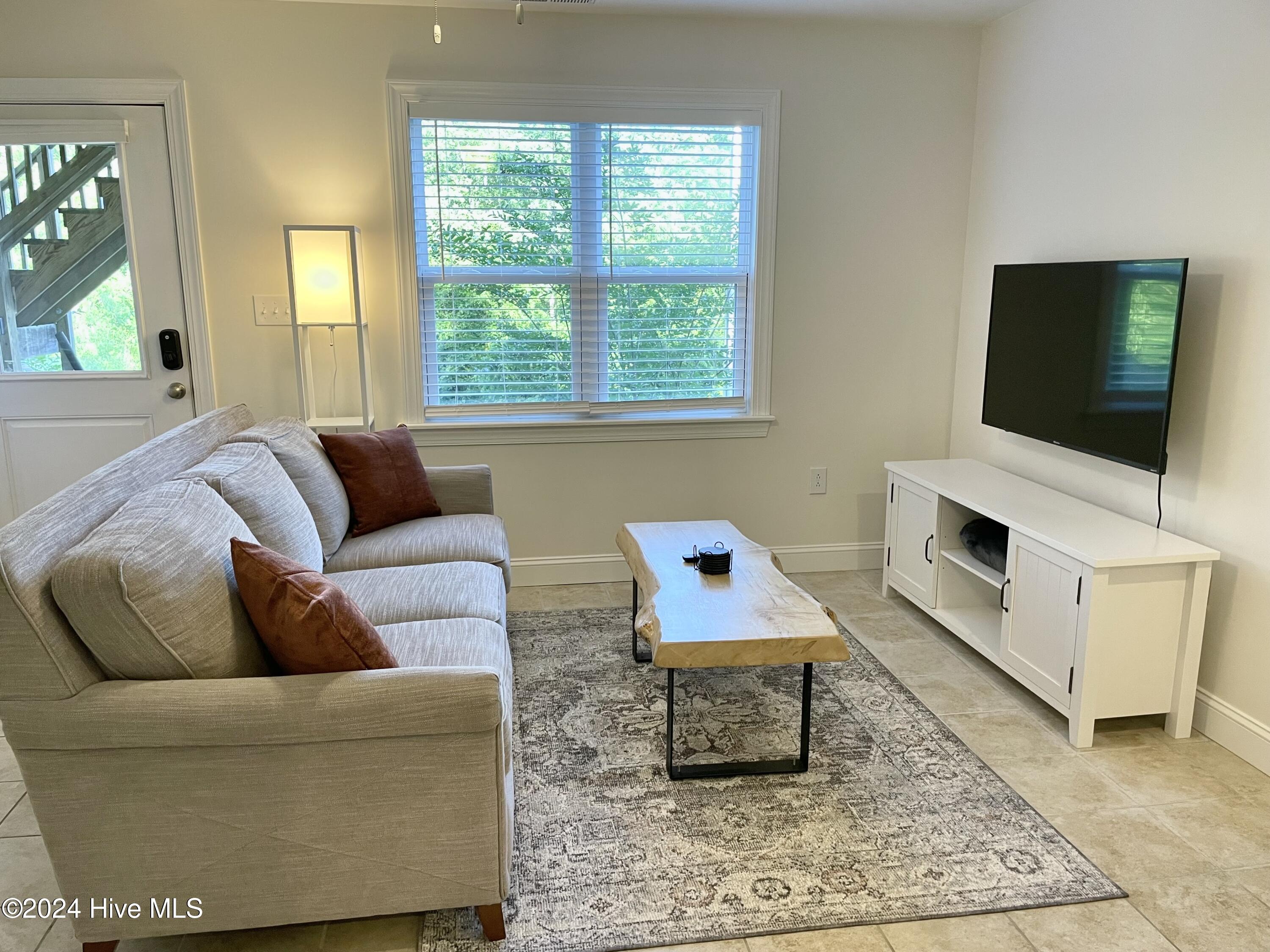 234 Jay Street Property Photo 21