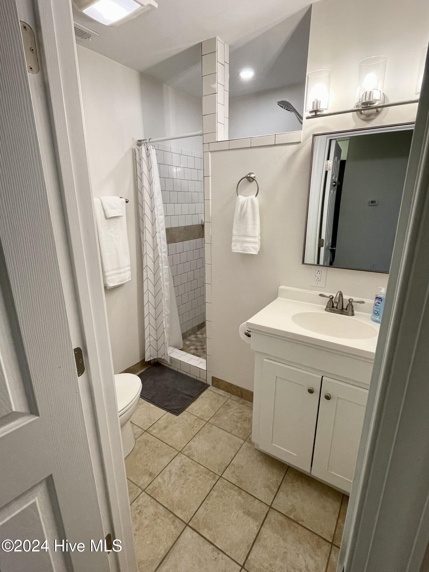 234 Jay Street Property Photo 31