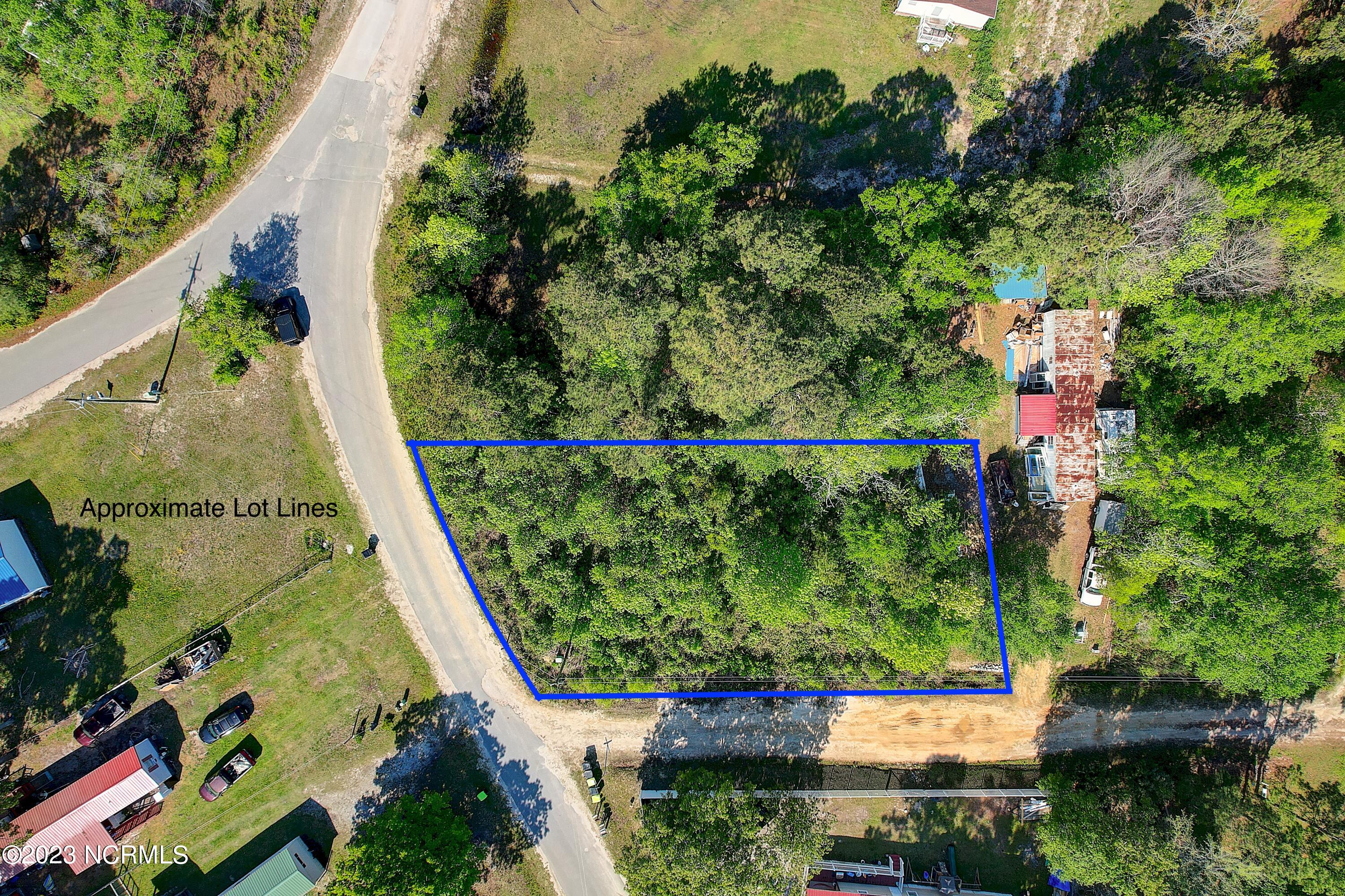 1595 Tarpon Street Property Photo 6