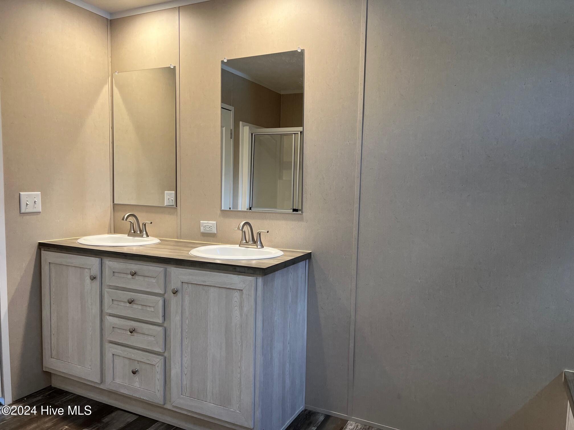 387 Hales Branch Drive Property Photo 20