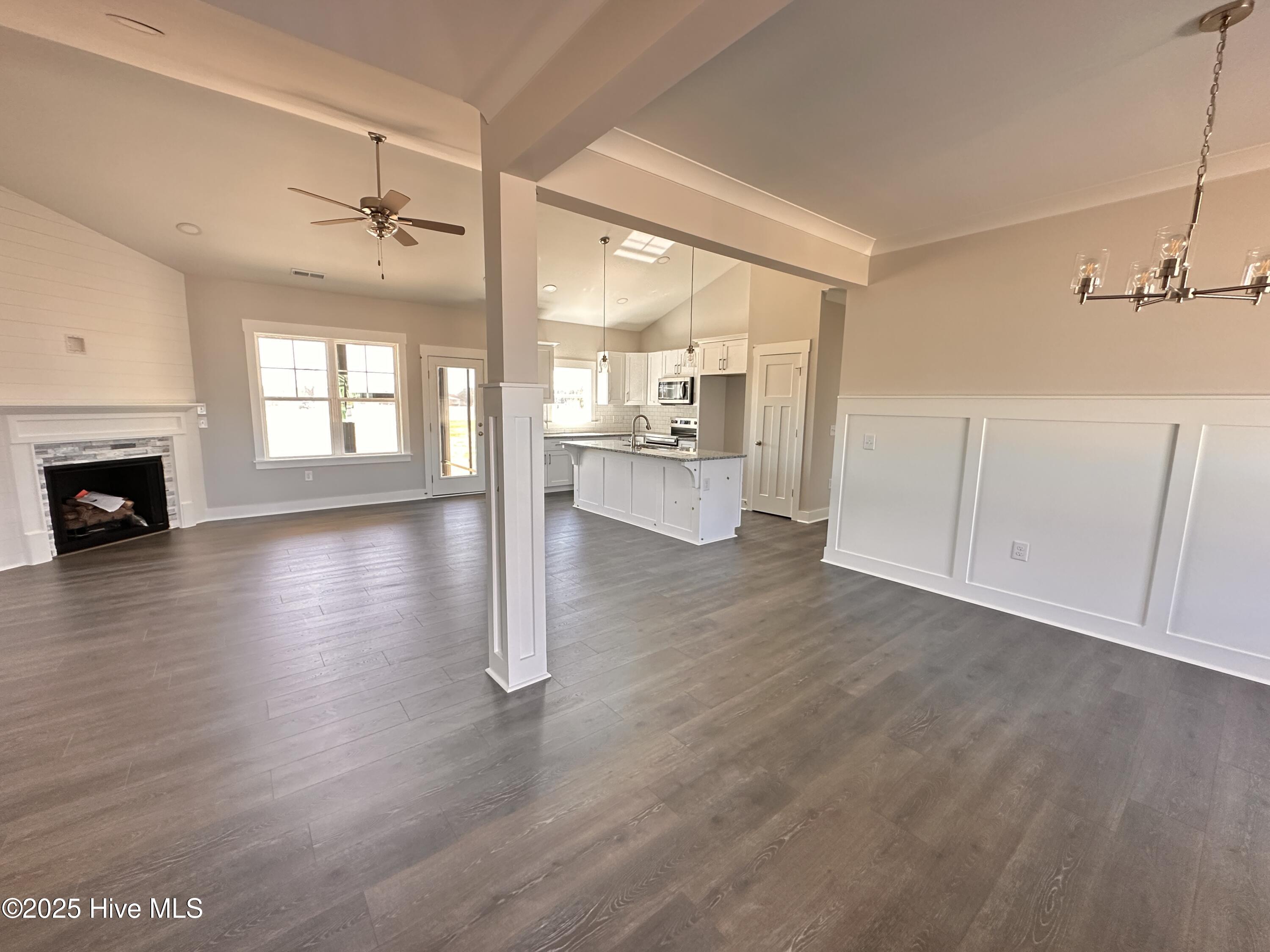32 Tanseyleaf Drive Property Photo 2