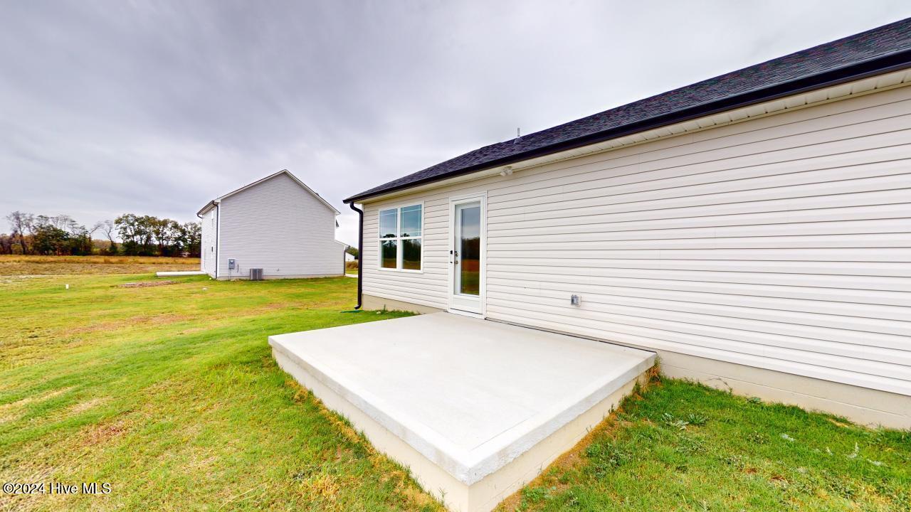 284 Swinson Drive Property Photo 31