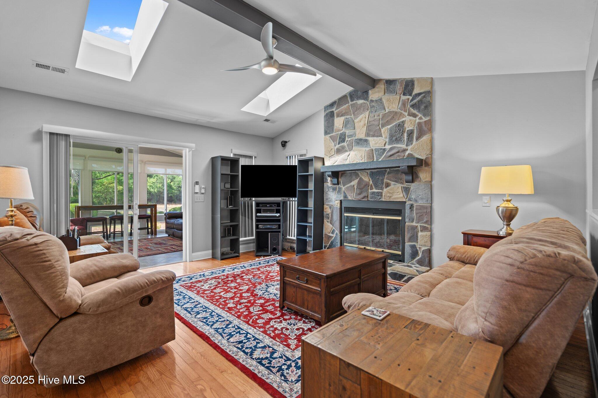 631 The Cape Boulevard Property Photo 11