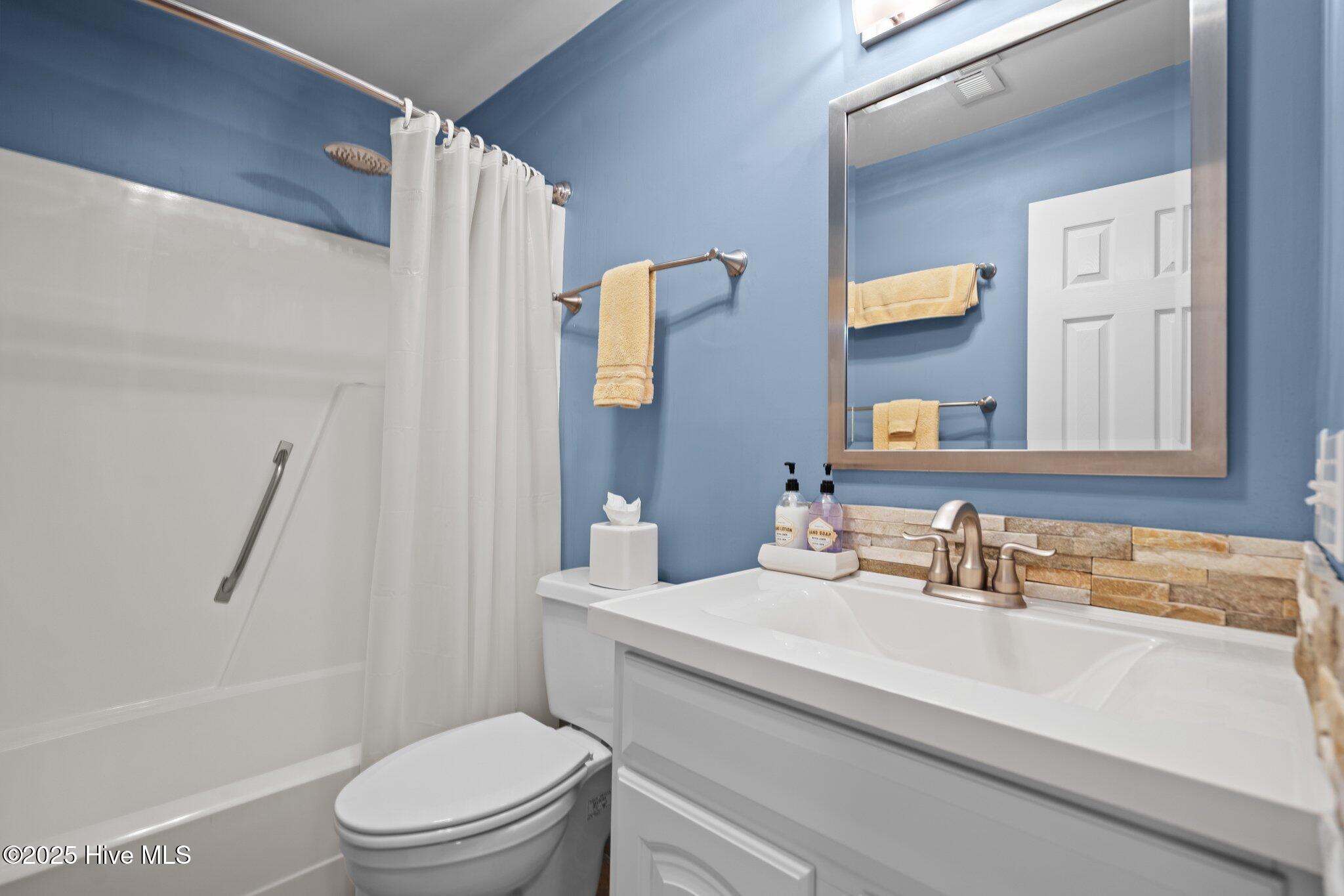631 The Cape Boulevard Property Photo 35