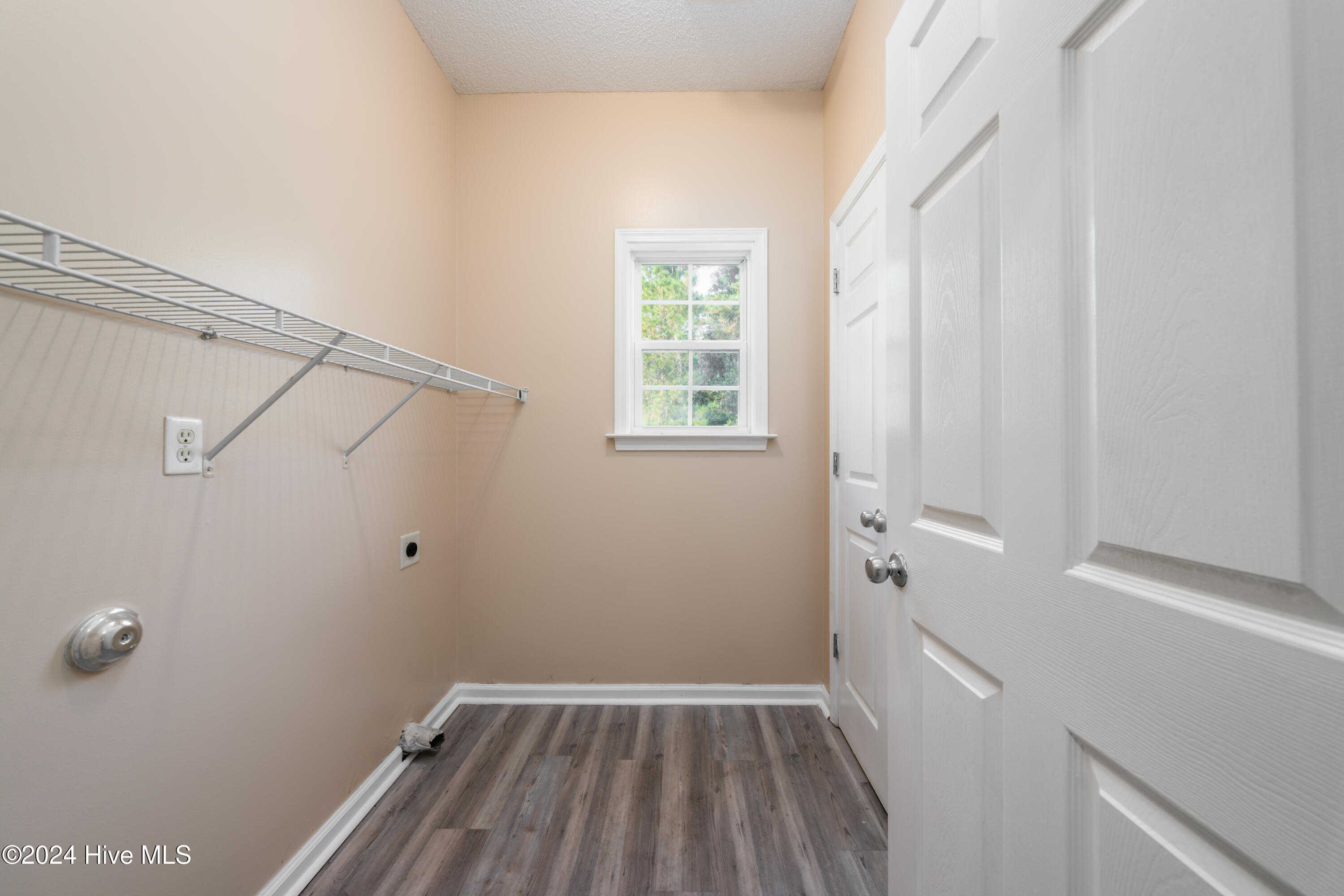 143 Tylers Cove Way Property Photo 16