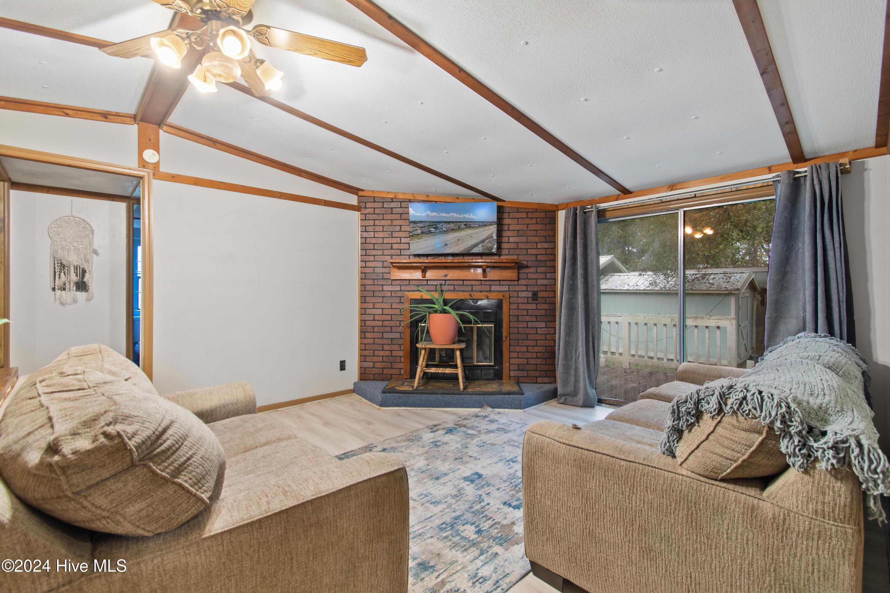 411 Baker Drive Property Photo 17