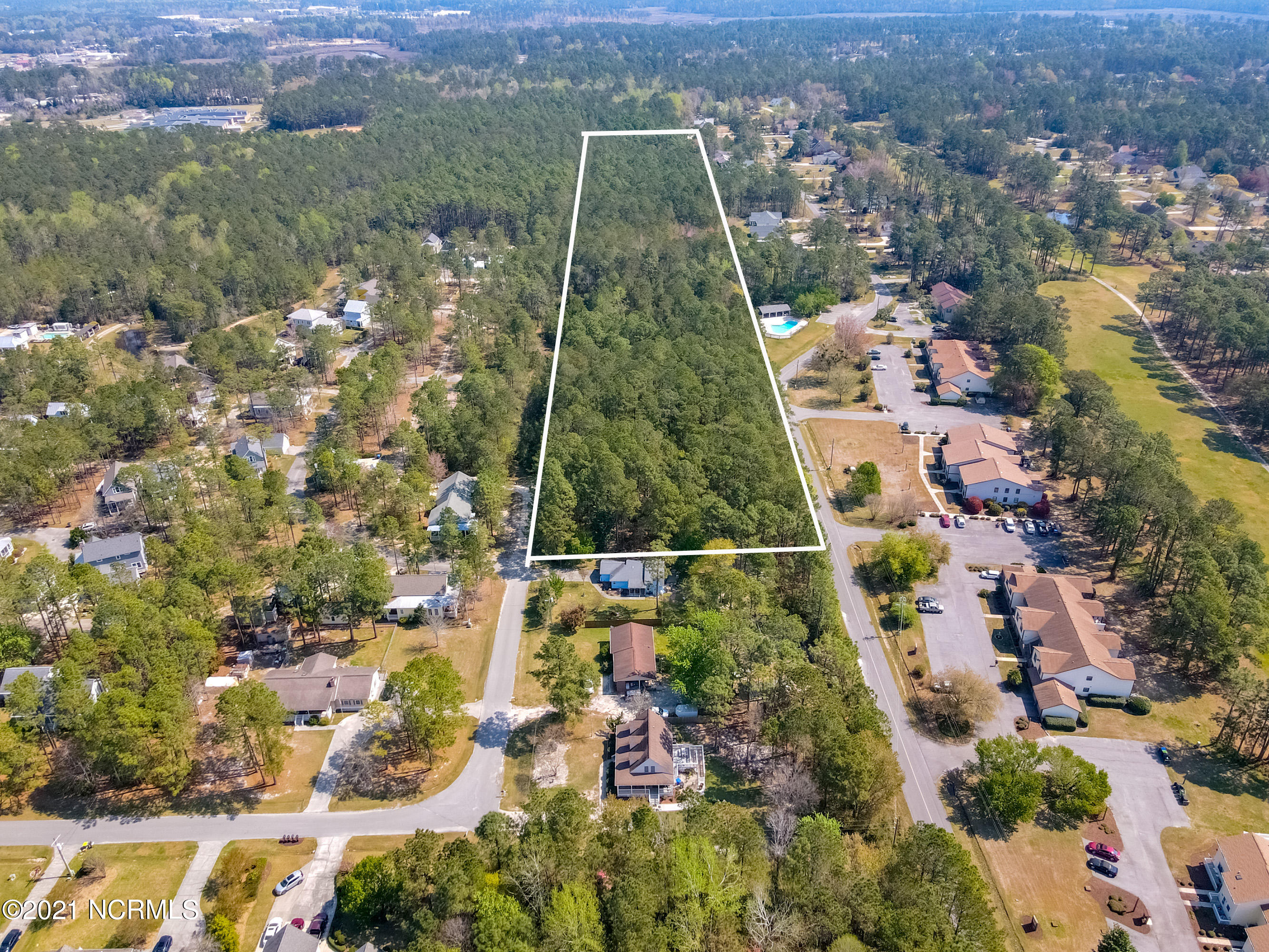 15.85_ac Pender Road Property Photo 11