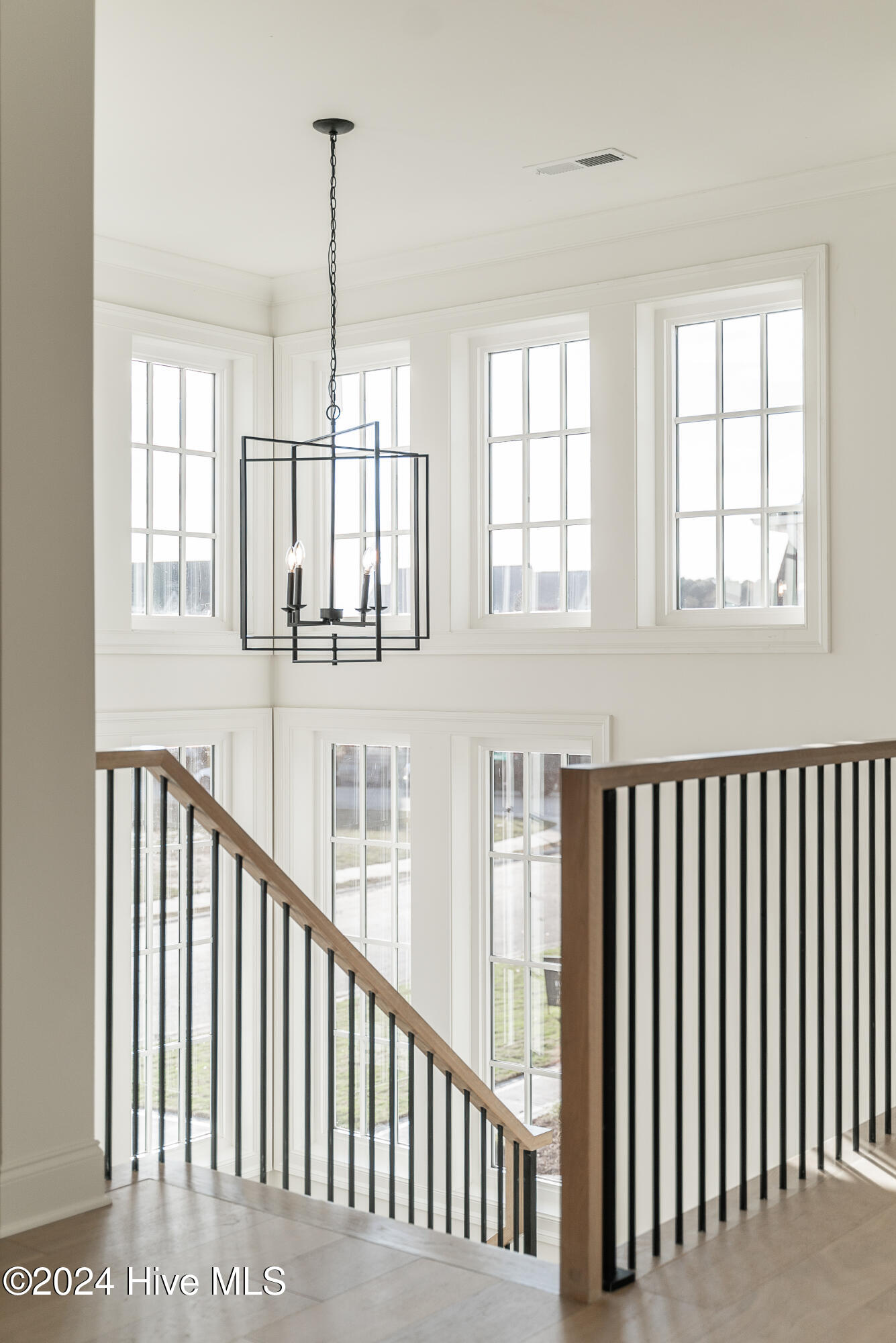 124 Pine Tree Point Property Photo 6