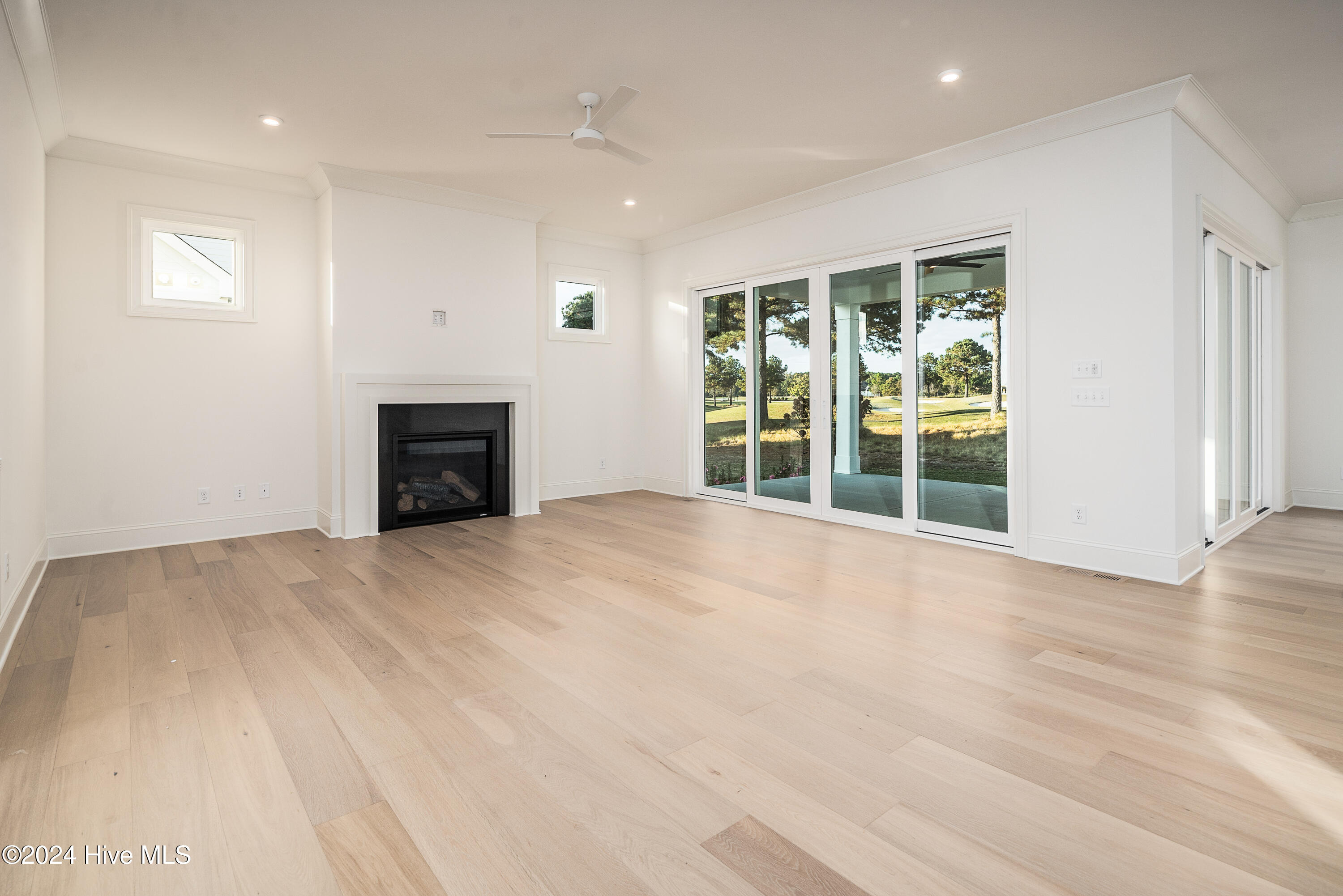 124 Pine Tree Point Property Photo 10