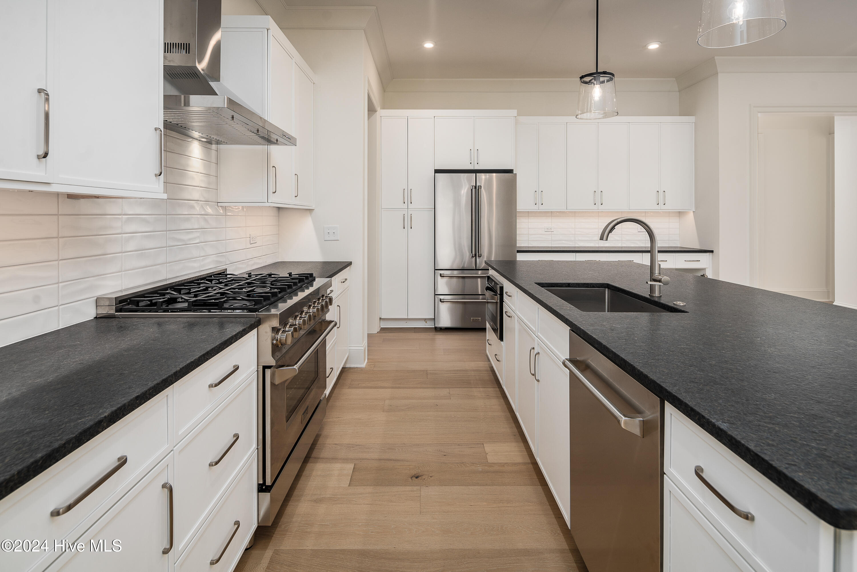 124 Pine Tree Point Property Photo 14