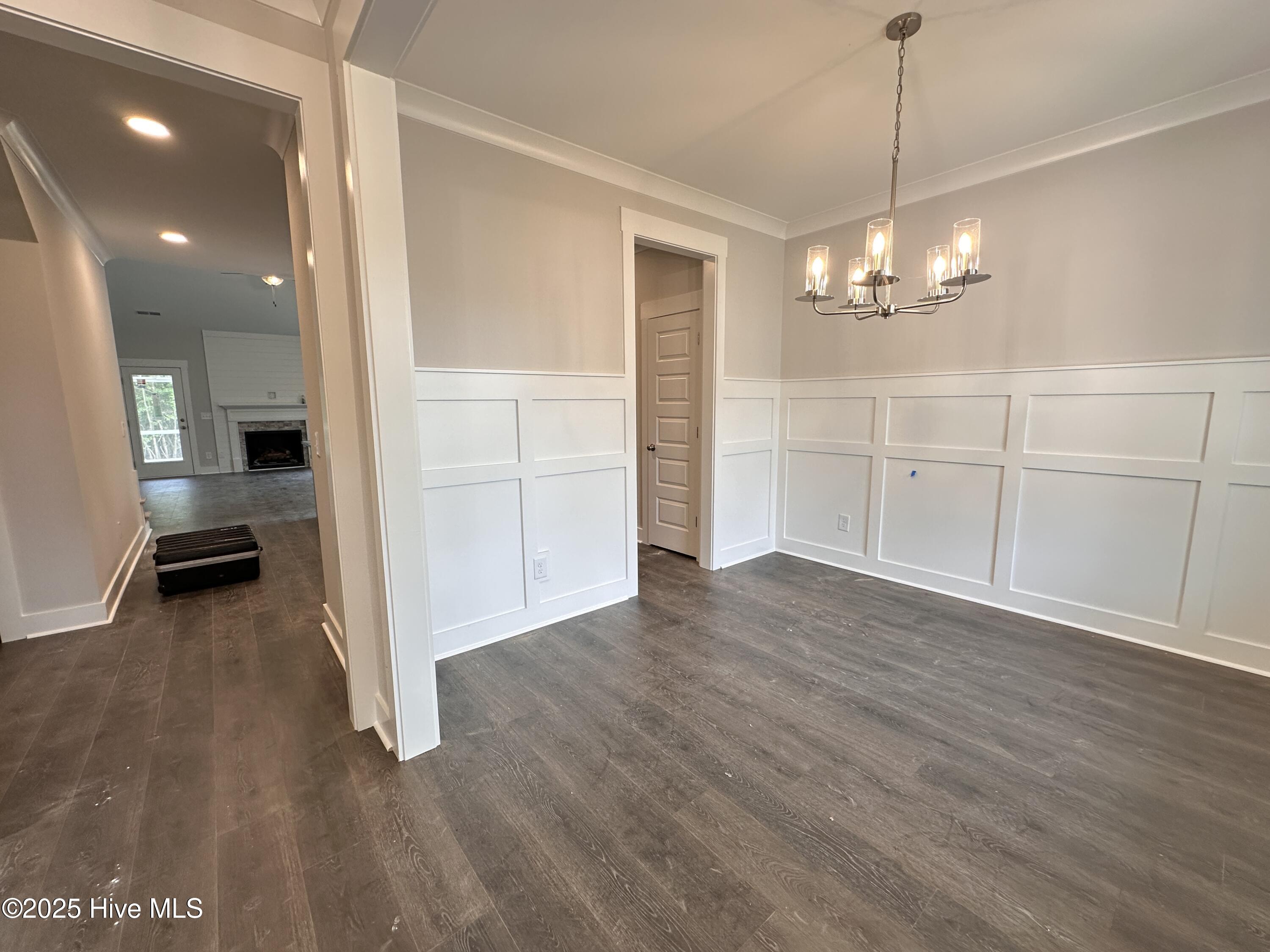 106 Roma Gora Court Property Photo 2