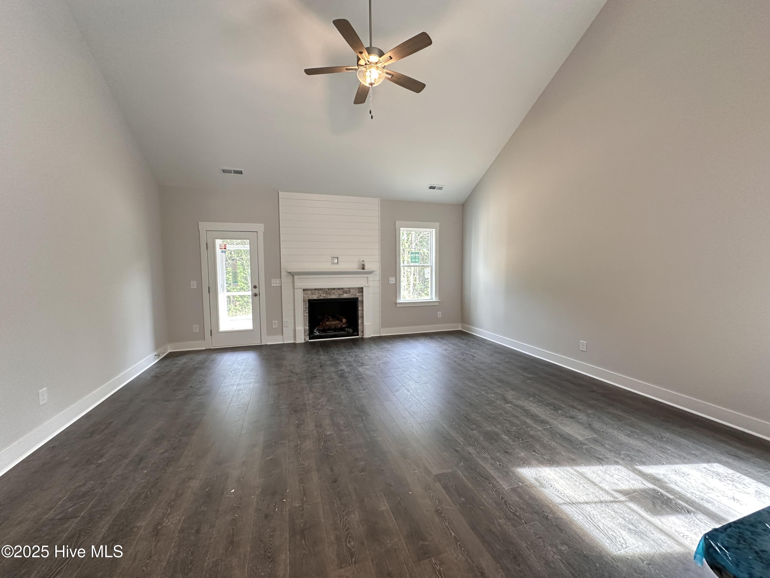 106 Roma Gora Court Property Photo 3
