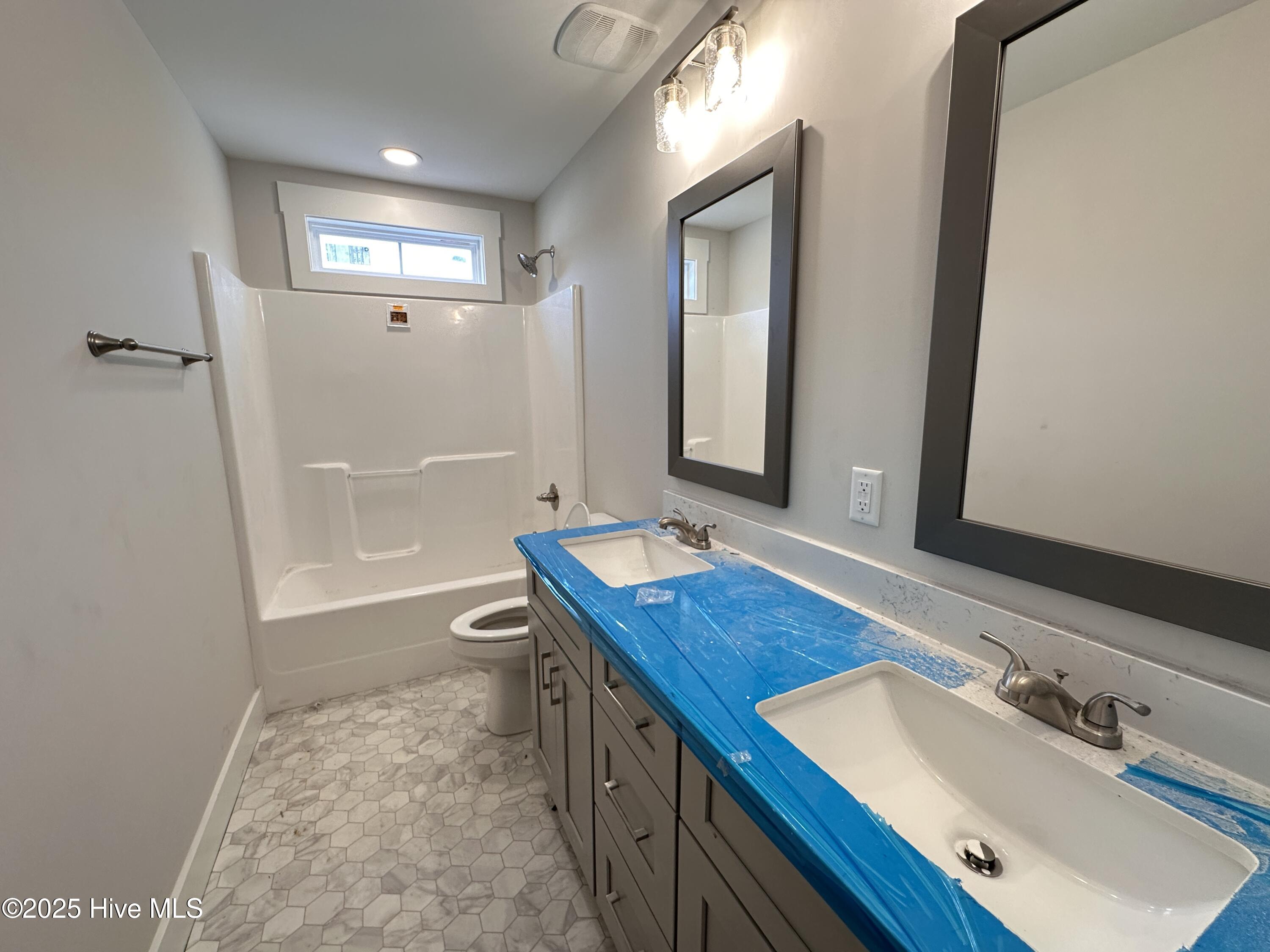 106 Roma Gora Court Property Photo 15