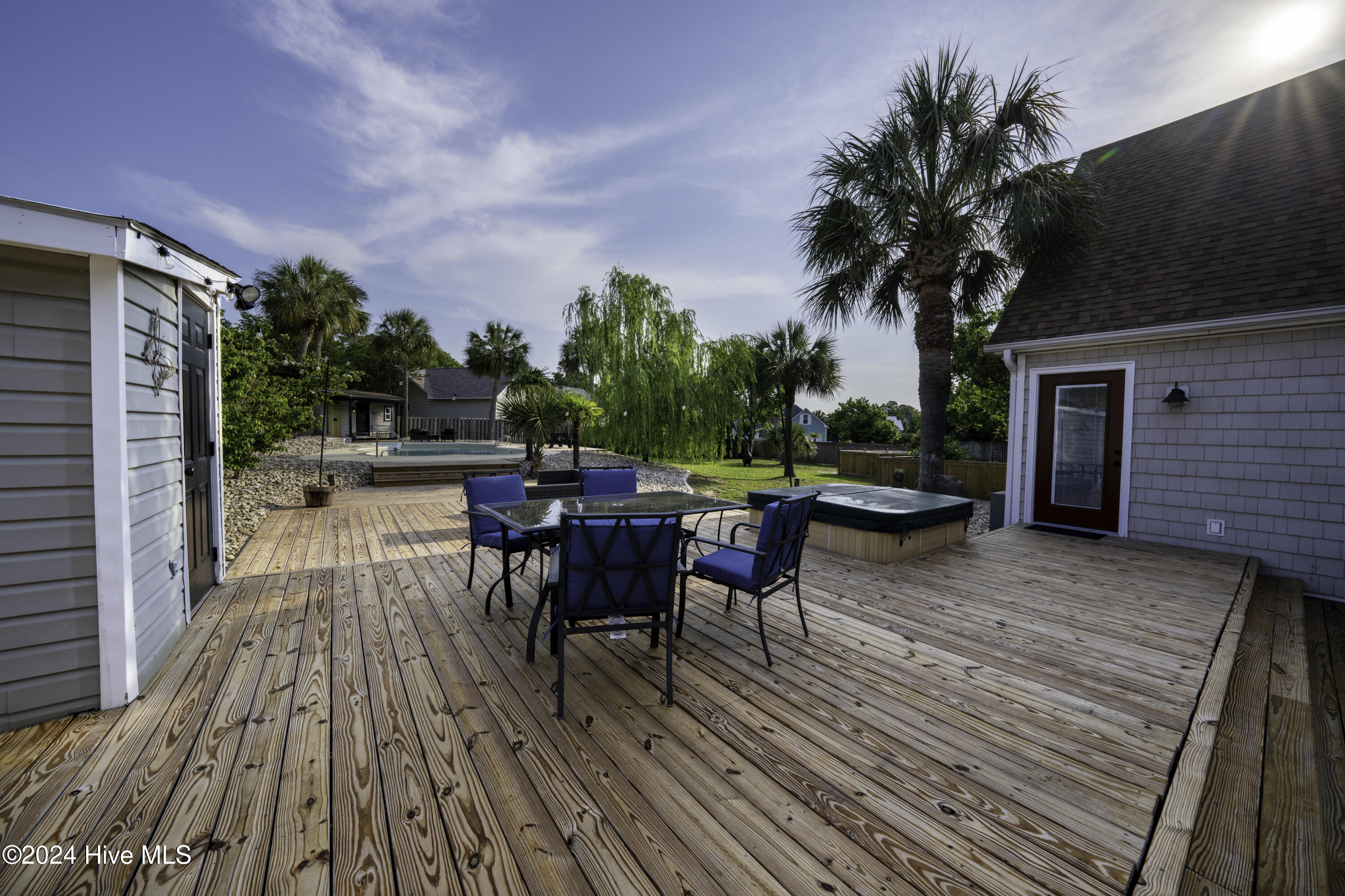 501-503 Birch Court Property Photo 12