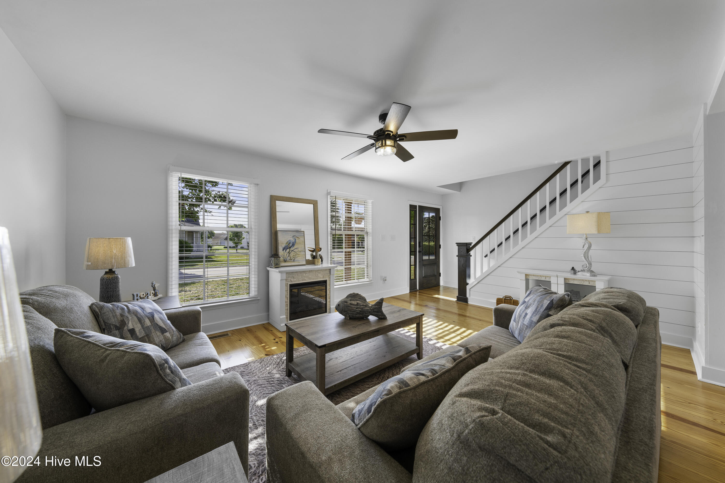 501-503 Birch Court Property Photo 14