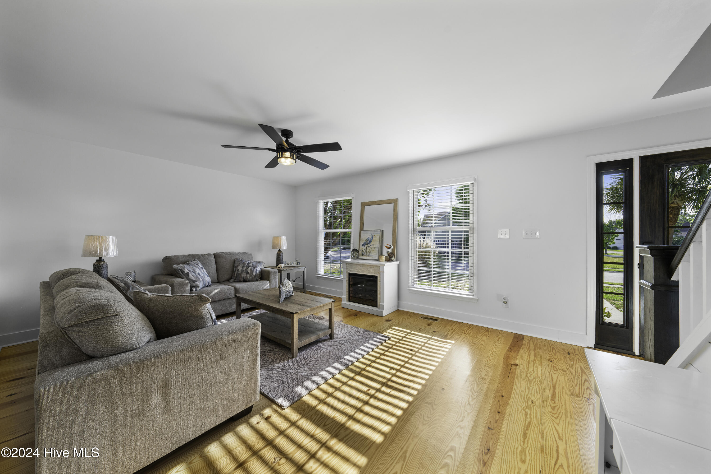 501-503 Birch Court Property Photo 16