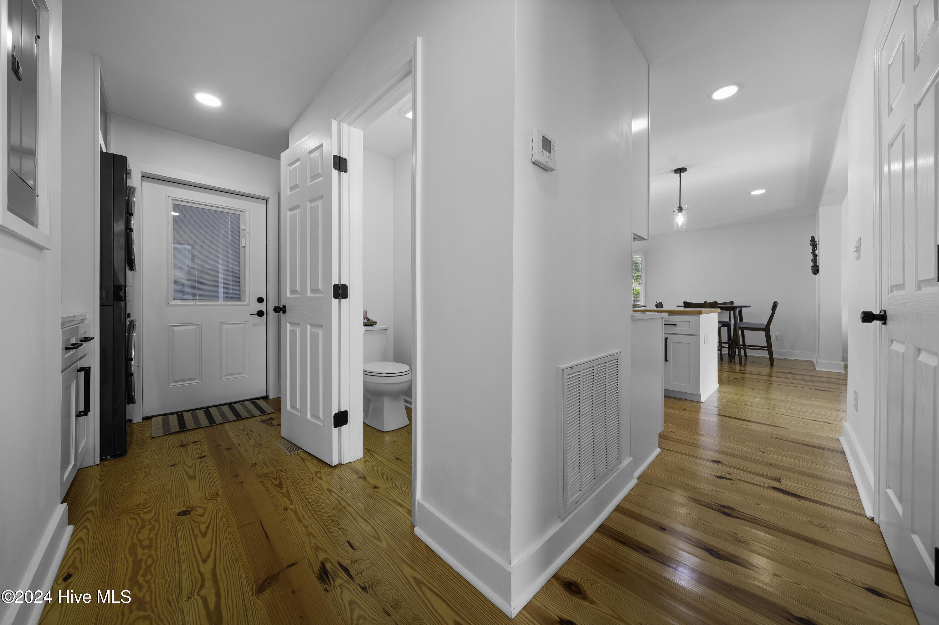 501-503 Birch Court Property Photo 28