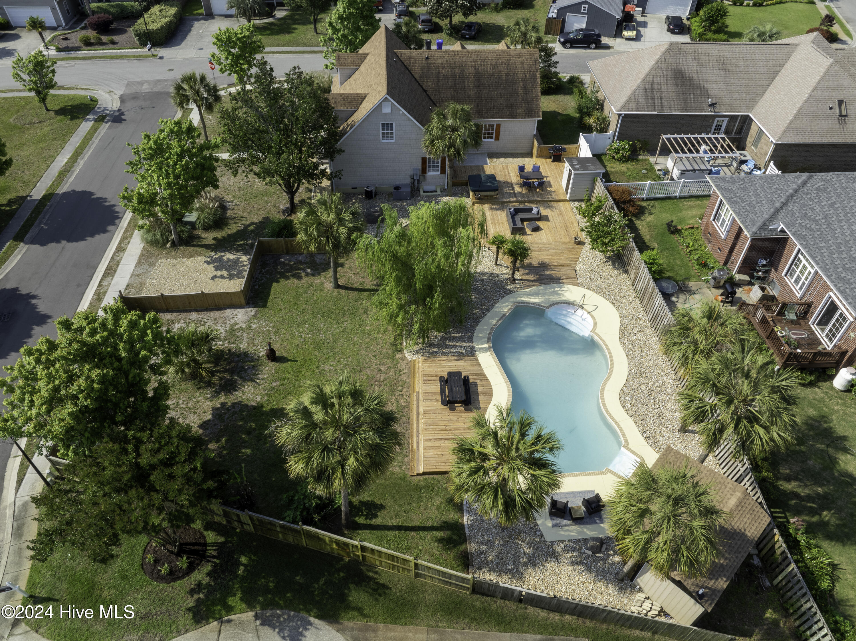 501-503 Birch Court Property Photo 51