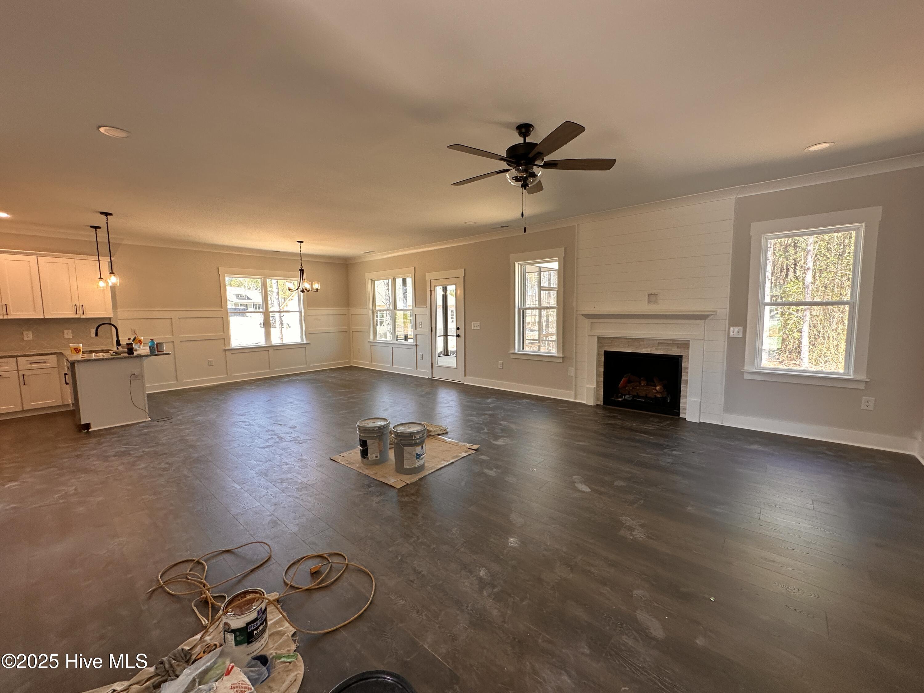 103 Roma Gora Court Property Photo 3