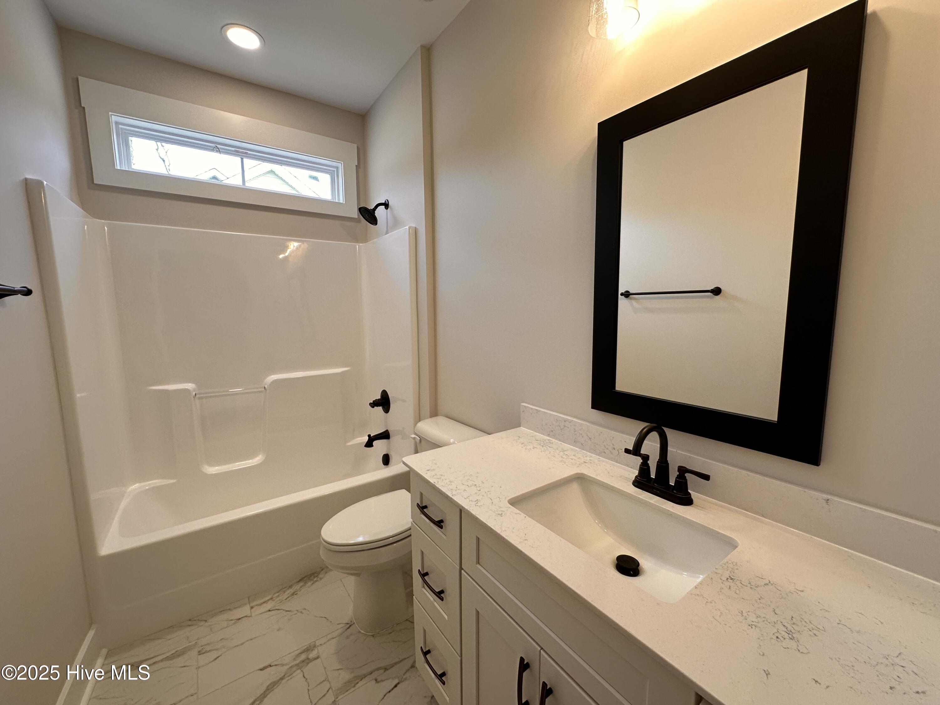 102 Roma Gora Court Property Photo 6
