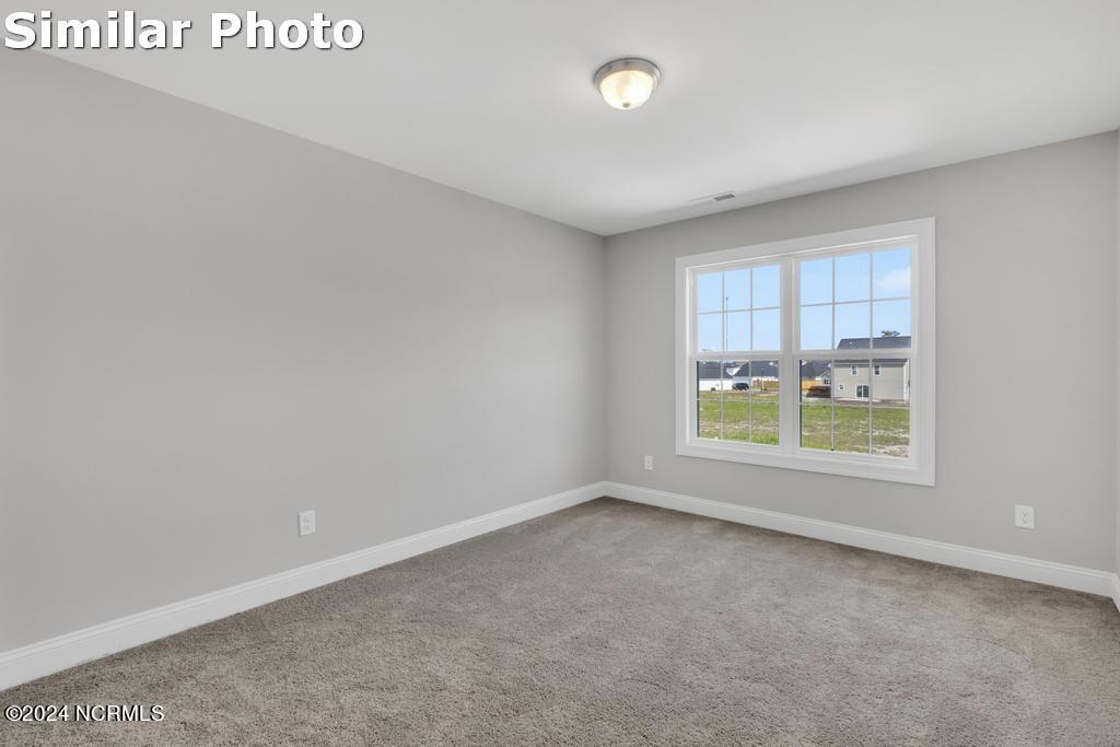 702 Ellabond Street Property Photo 38