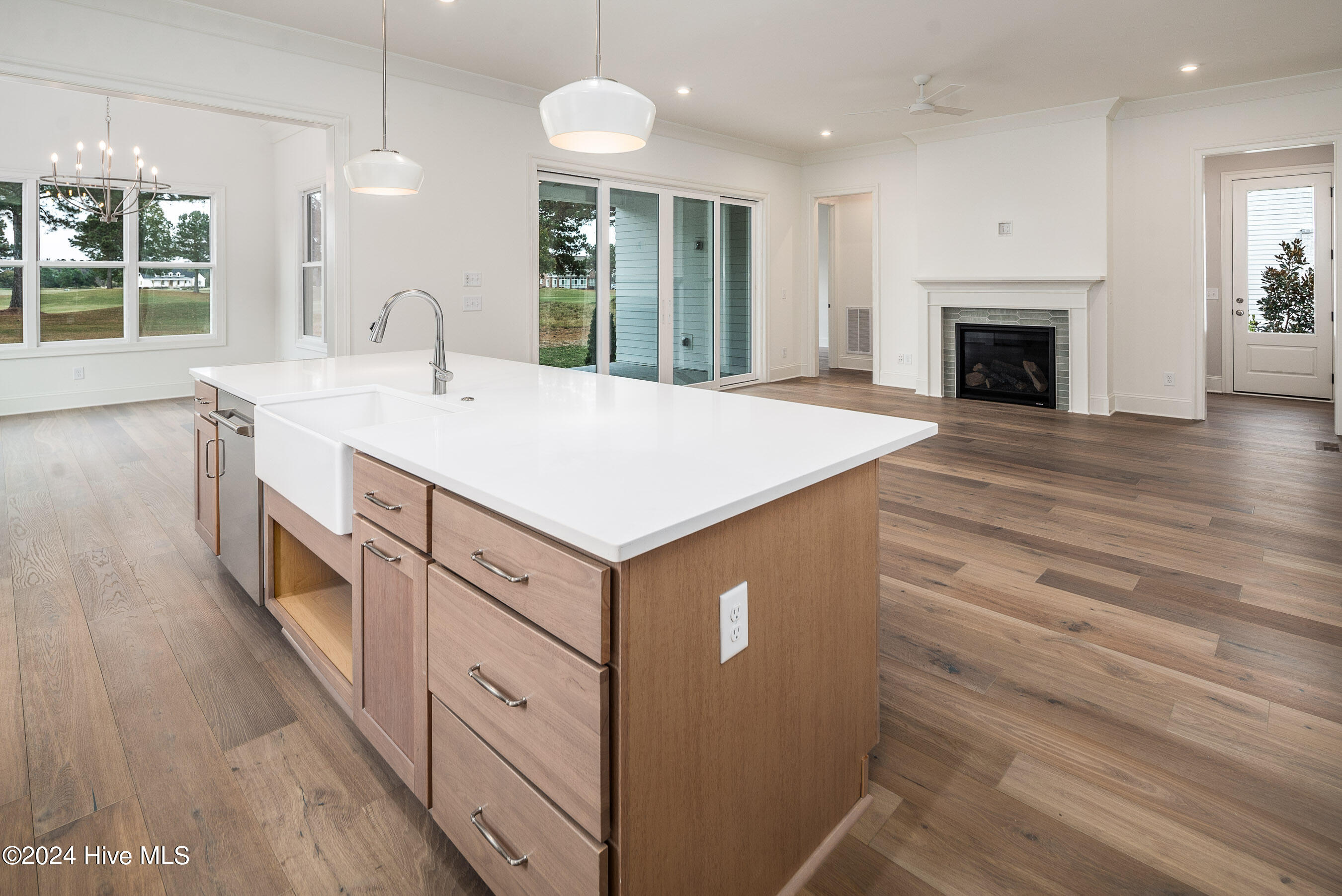 138 Pine Tree Point Property Photo 6