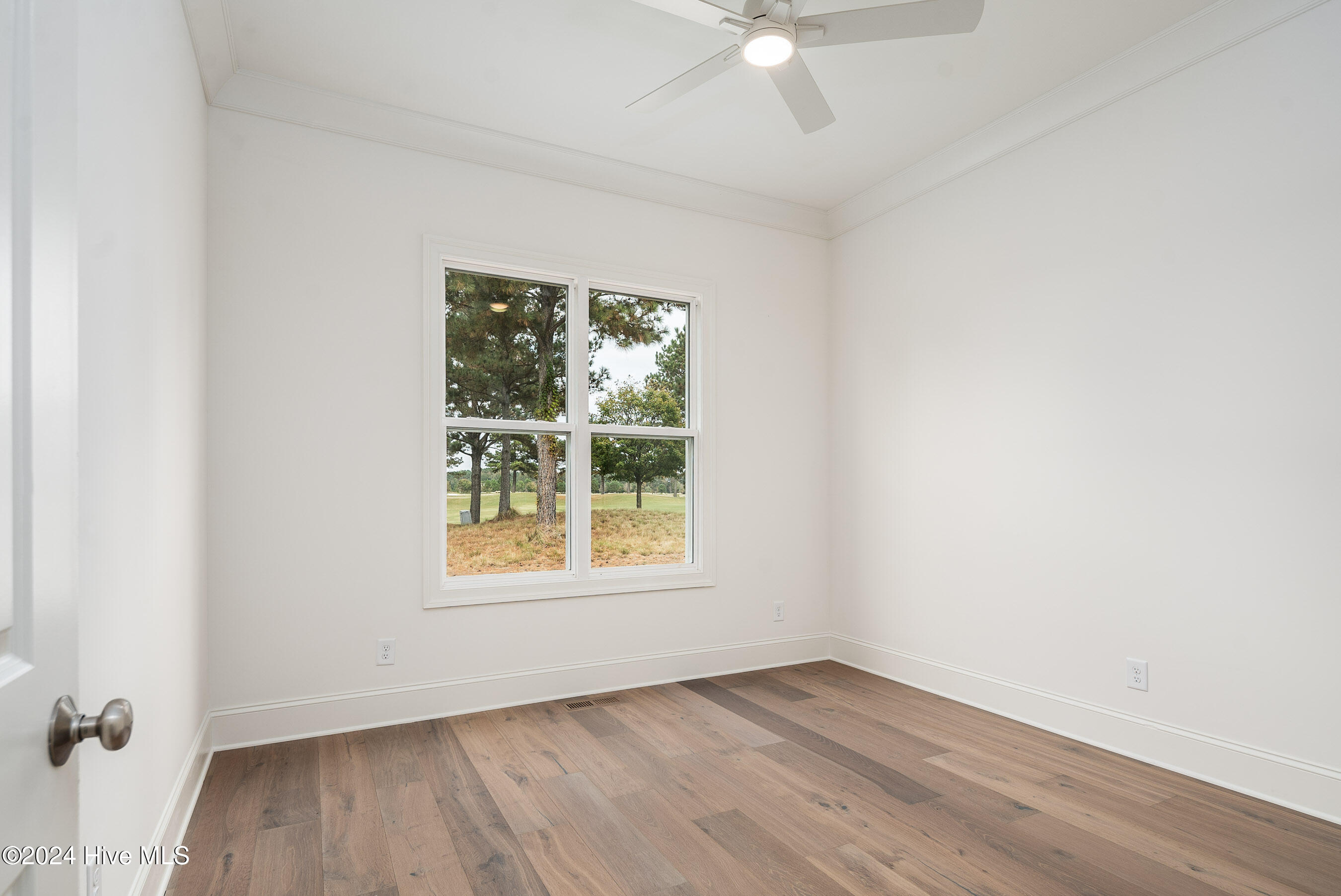 138 Pine Tree Point Property Photo 18