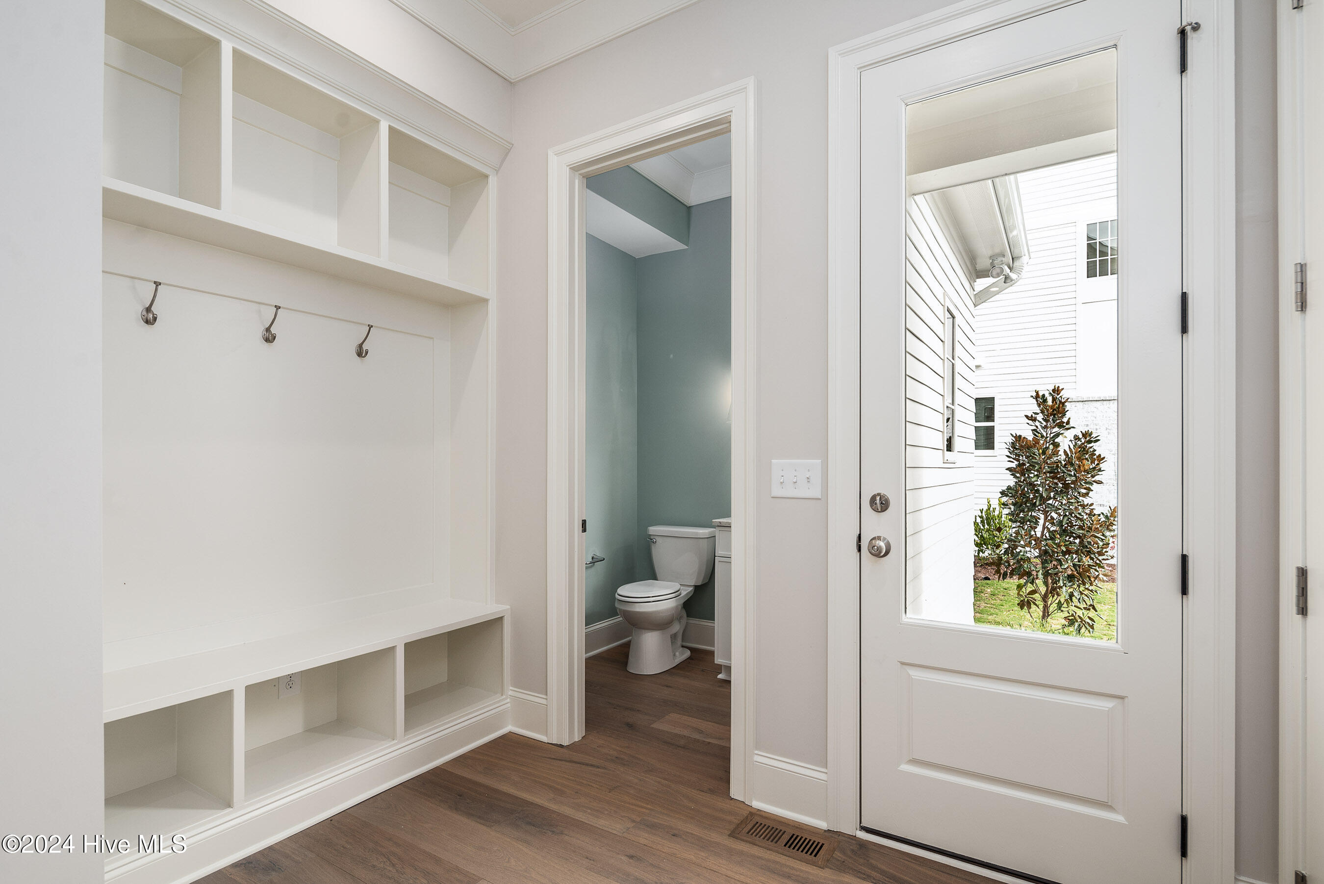 138 Pine Tree Point Property Photo 20