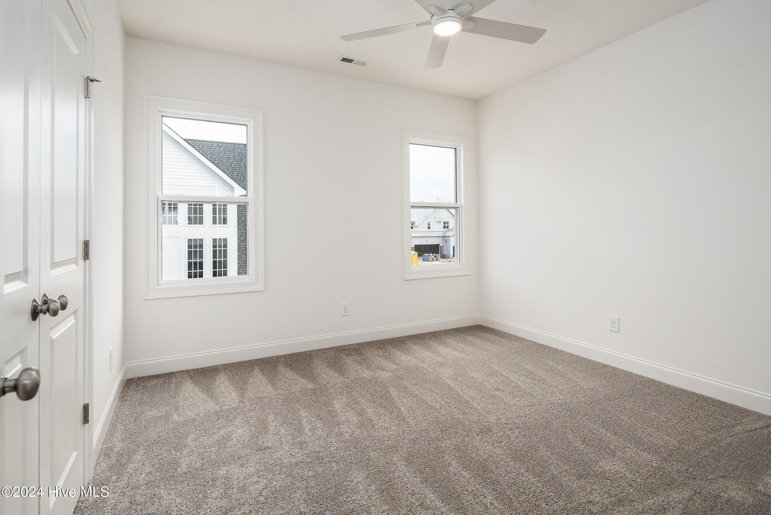 138 Pine Tree Point Property Photo 32