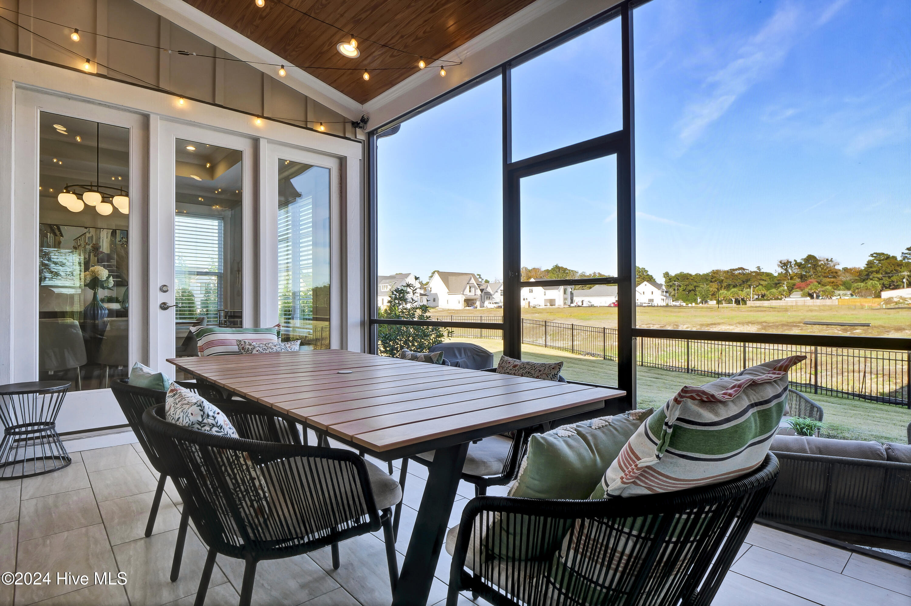 117 Kedleton Court Property Photo 33