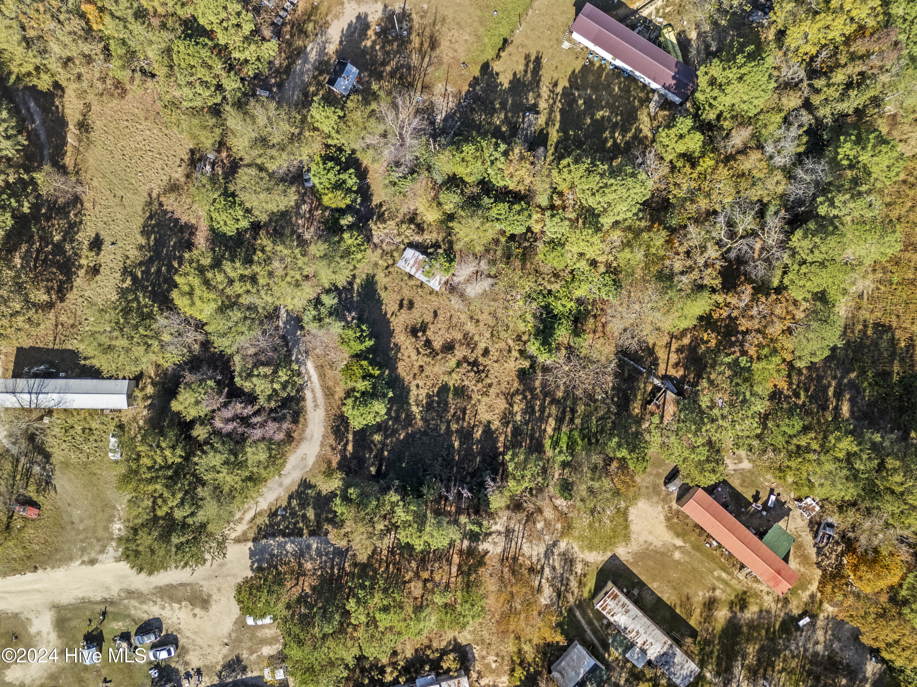 189 Amra Drive Property Photo 3
