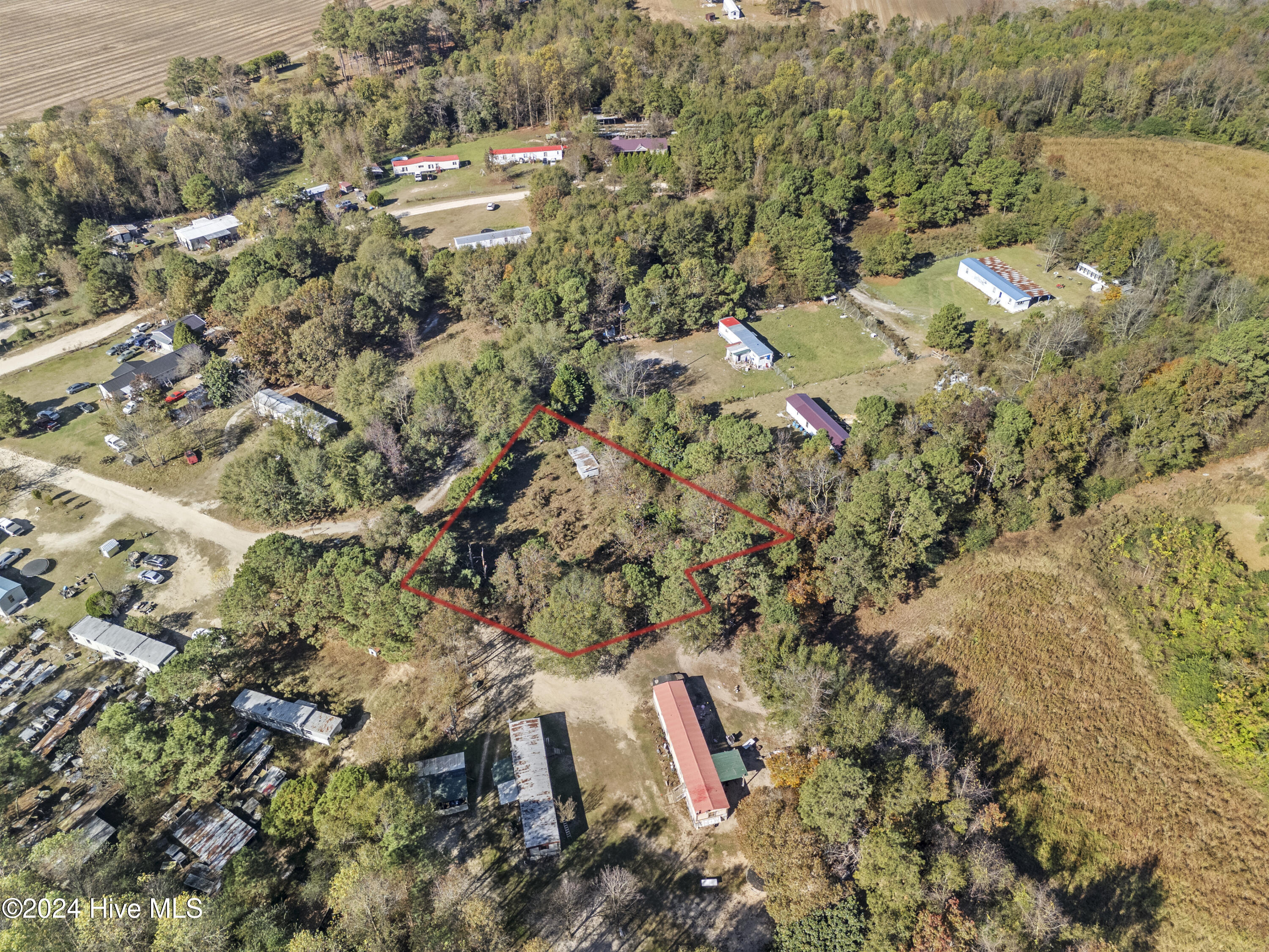 189 Amra Drive Property Photo 8