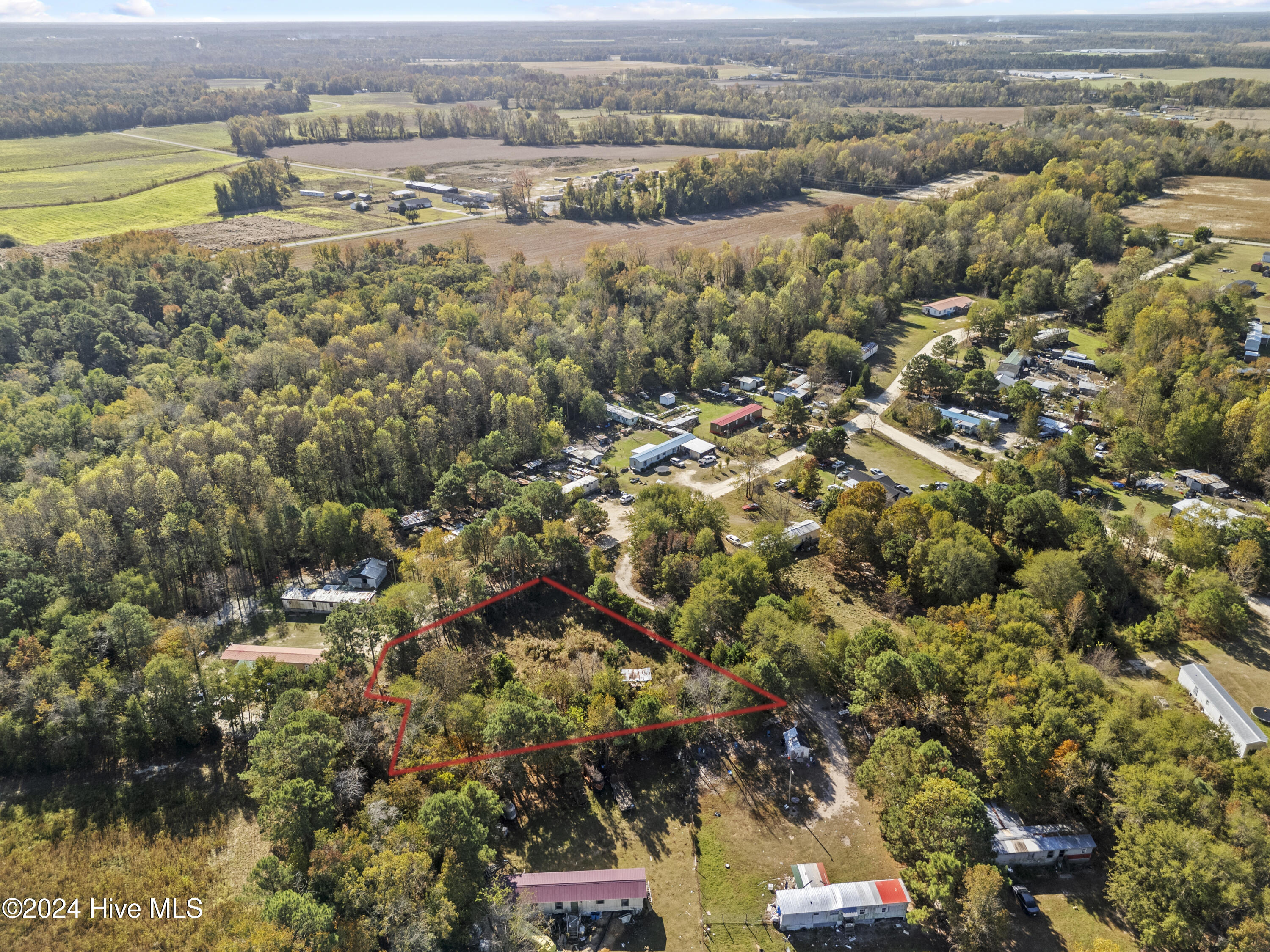 189 Amra Drive Property Photo 10