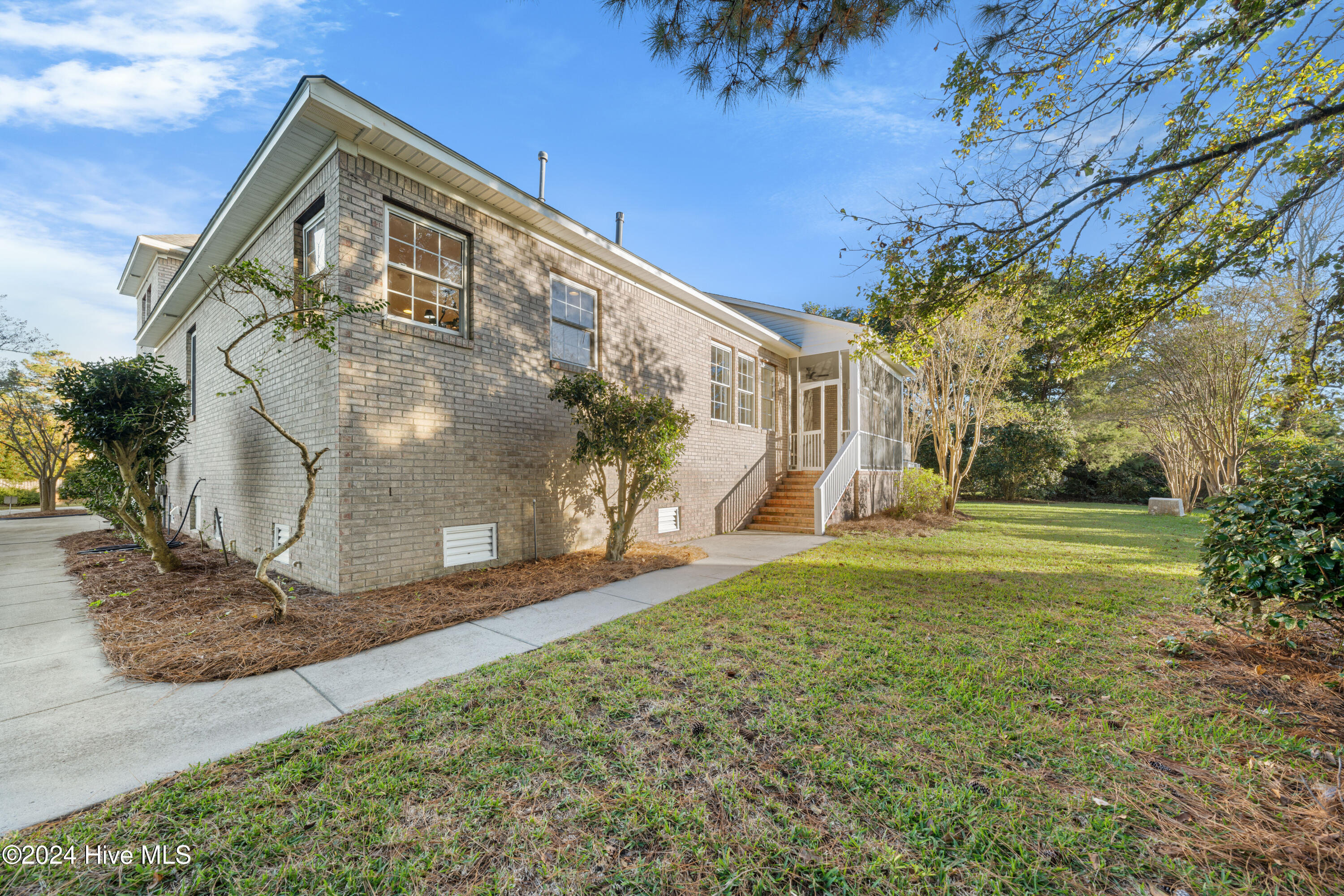 123 Lighthouse Drive Property Photo 7