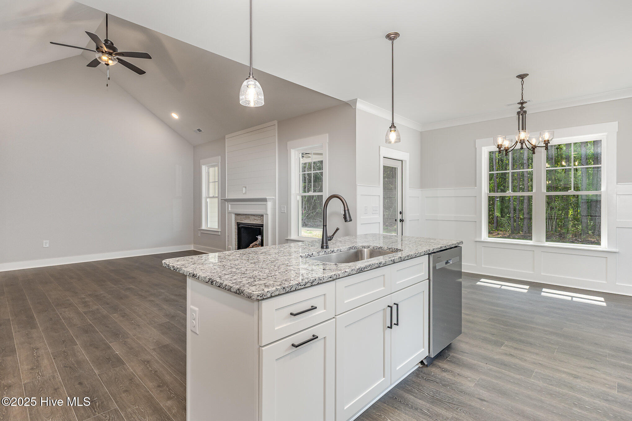 612 Tuscany Circle Property Photo 12