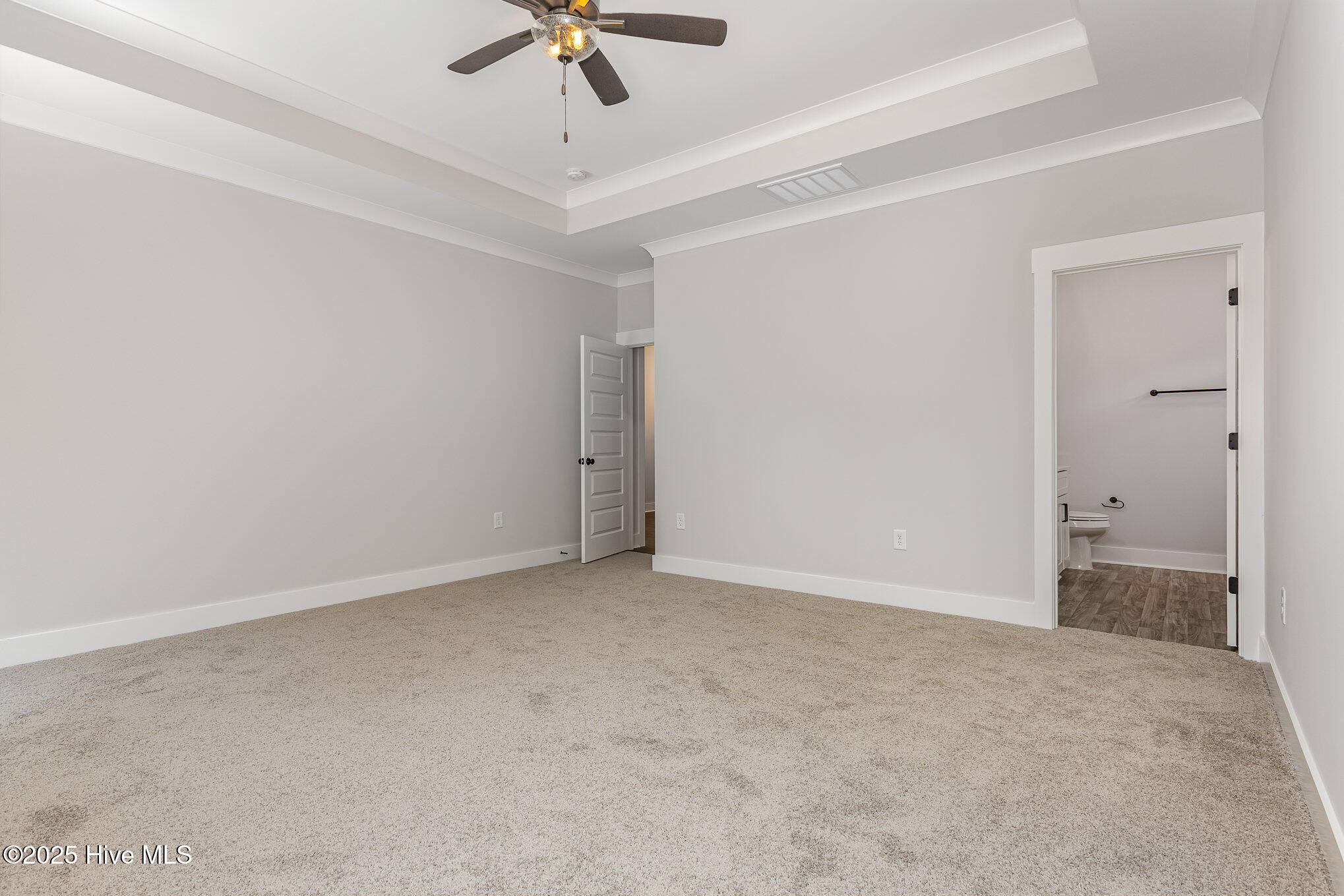 612 Tuscany Circle Property Photo 17