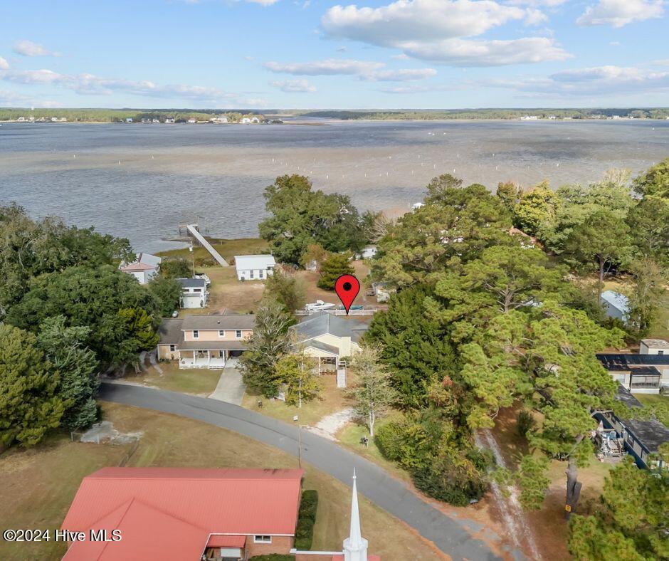 2312 Crab Point Loop Road Property Photo 2