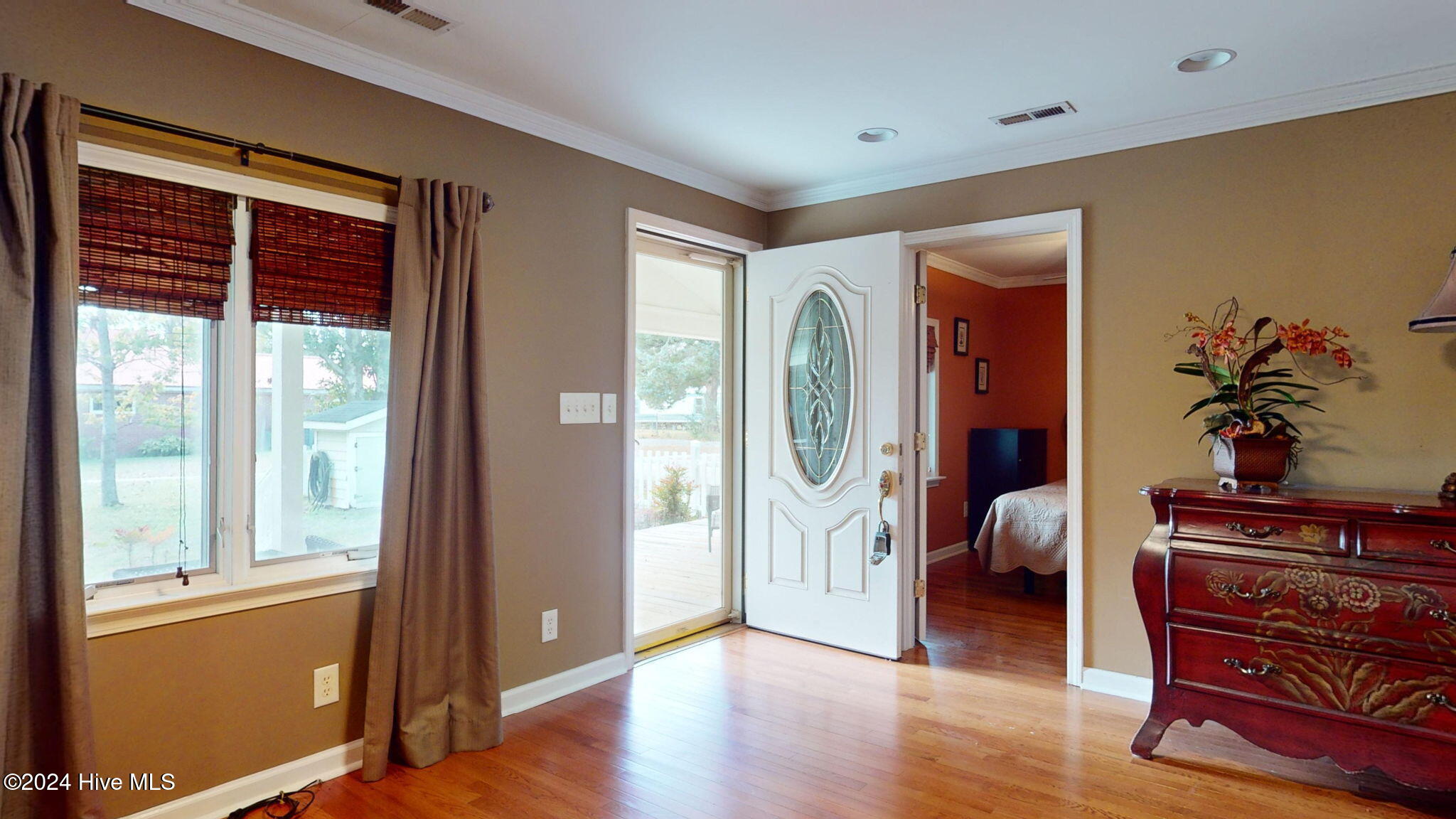 2312 Crab Point Loop Road Property Photo 6