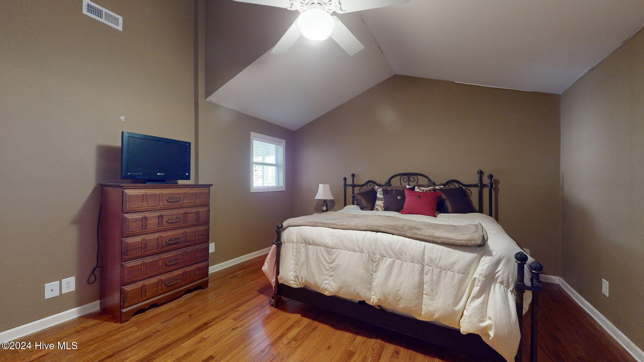 2312 Crab Point Loop Road Property Photo 20