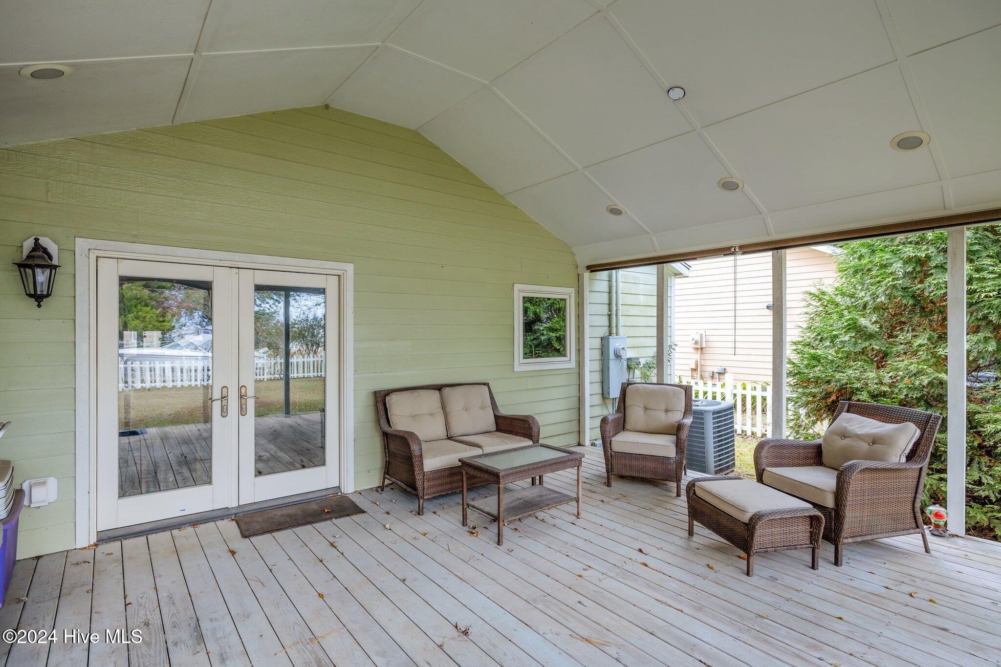 2312 Crab Point Loop Road Property Photo 25