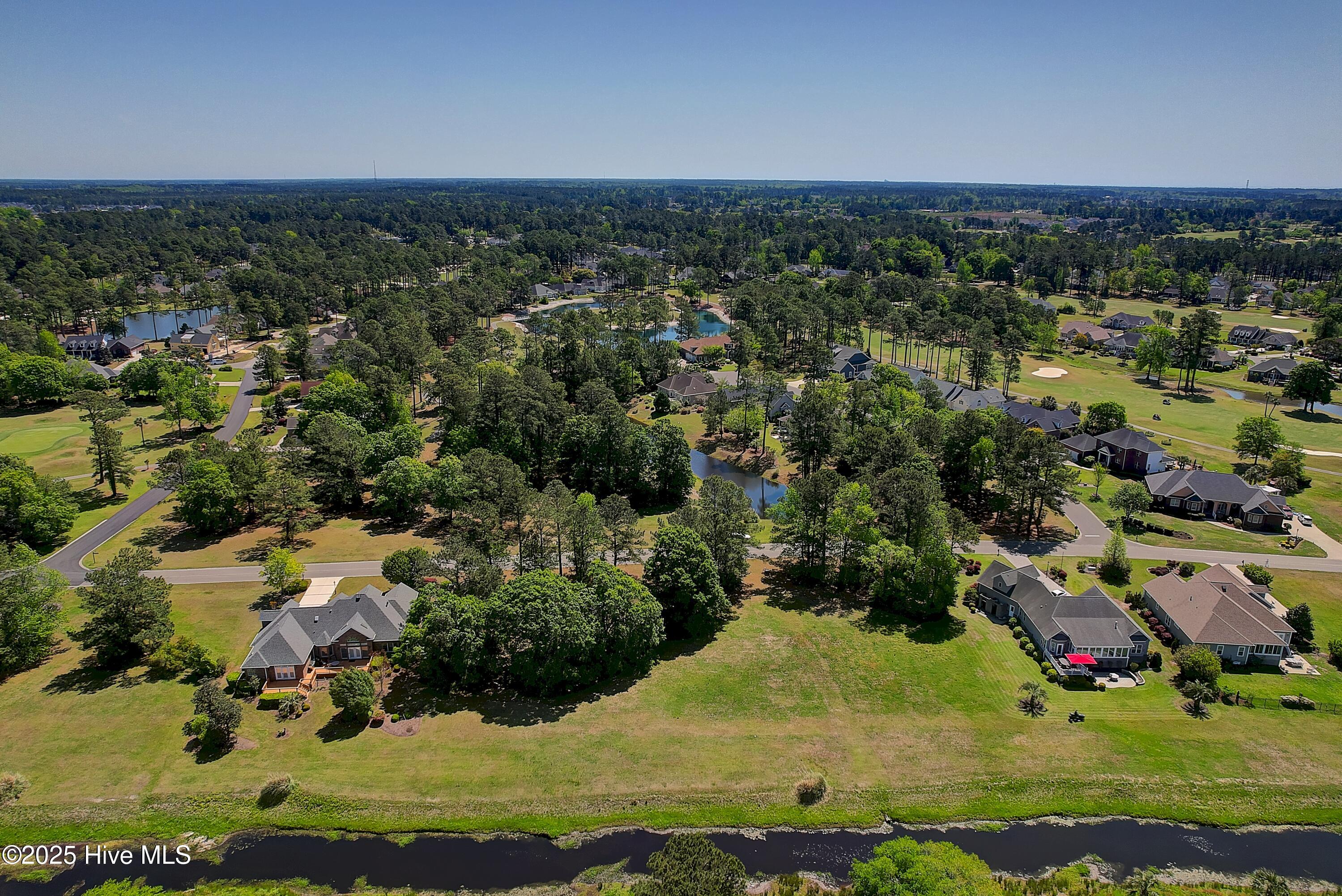 1062 Middleton Drive Property Photo 8