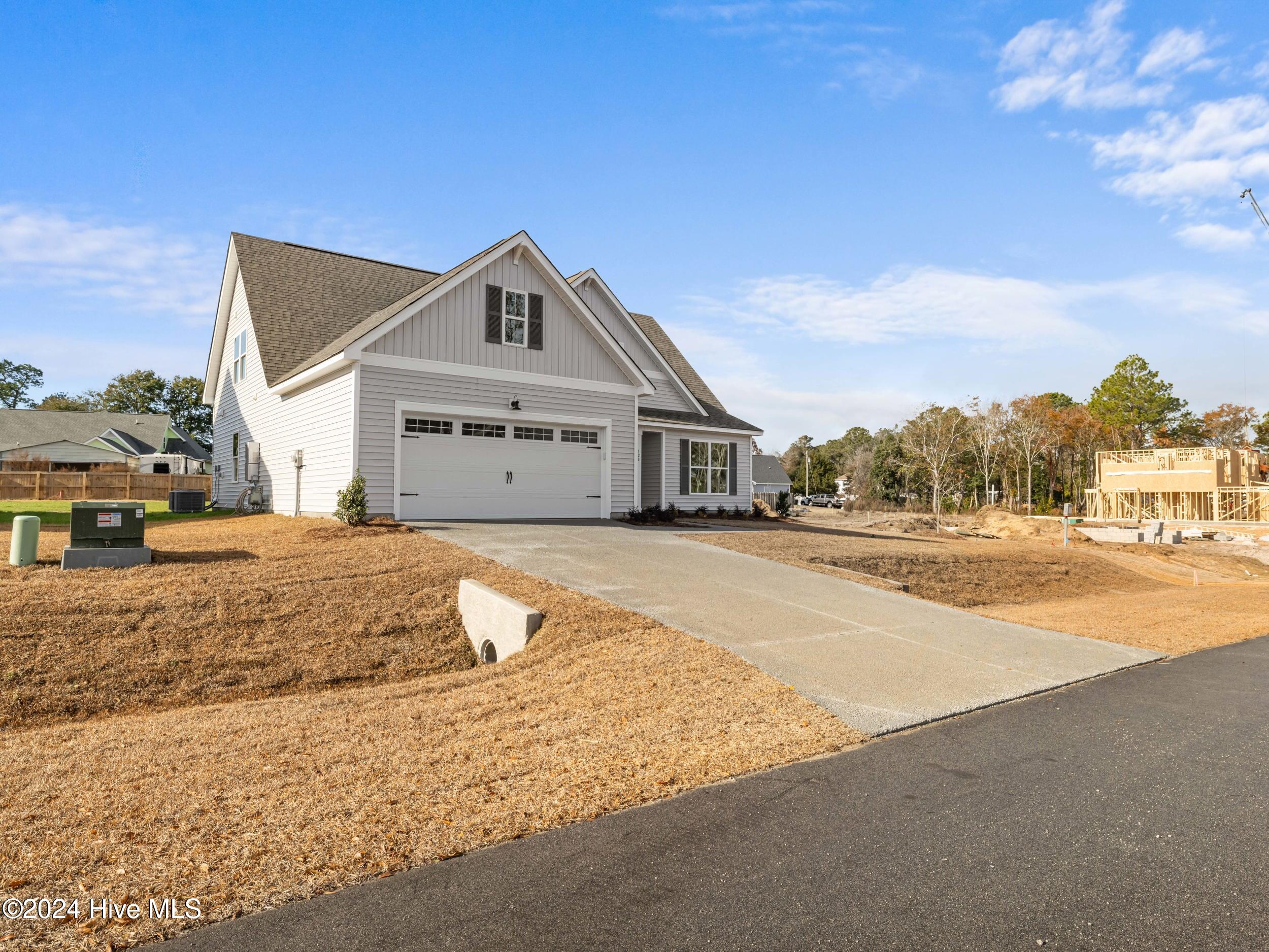 128 Creek Bluff Road Property Photo 7