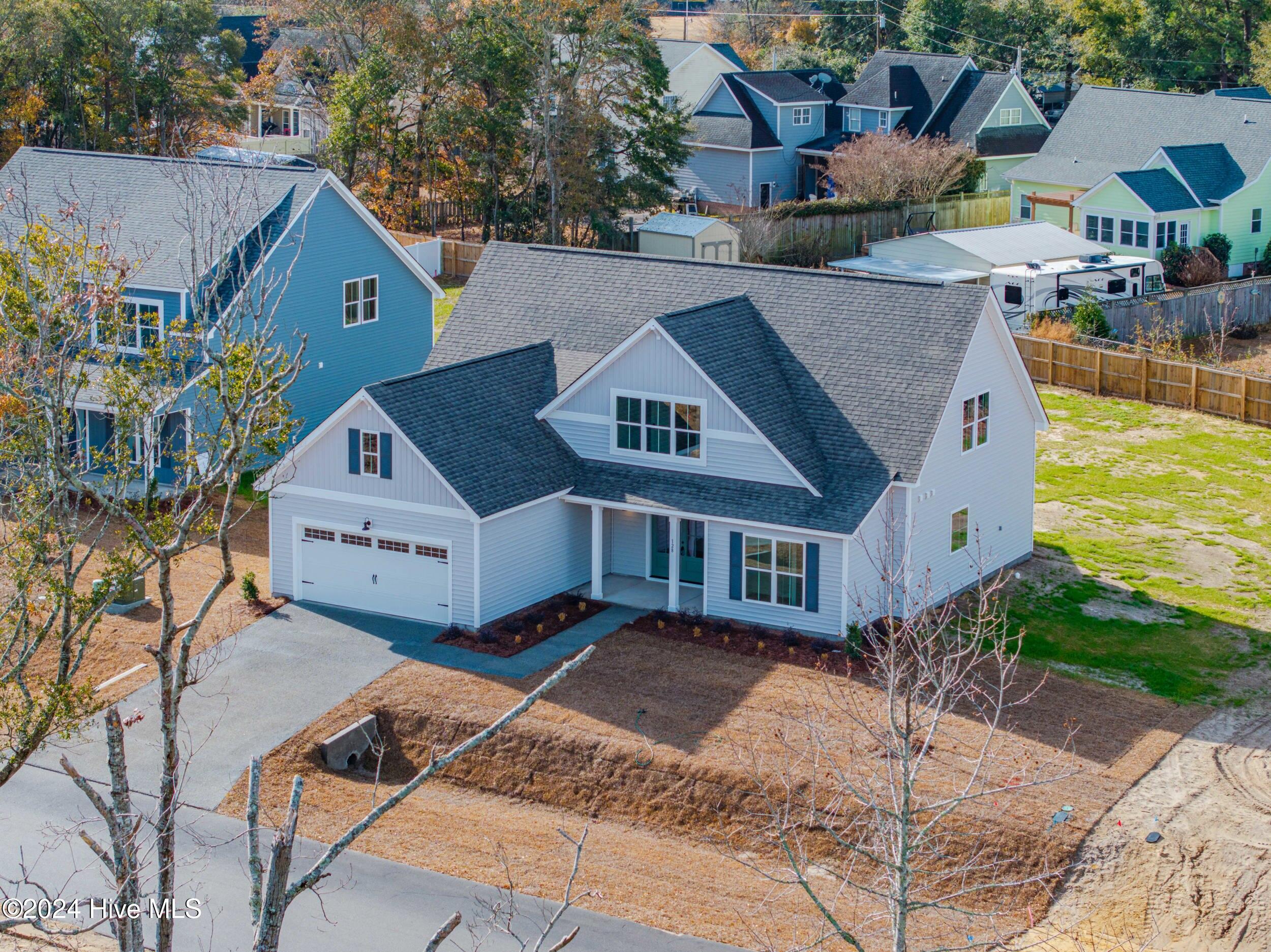 128 Creek Bluff Road Property Photo 10