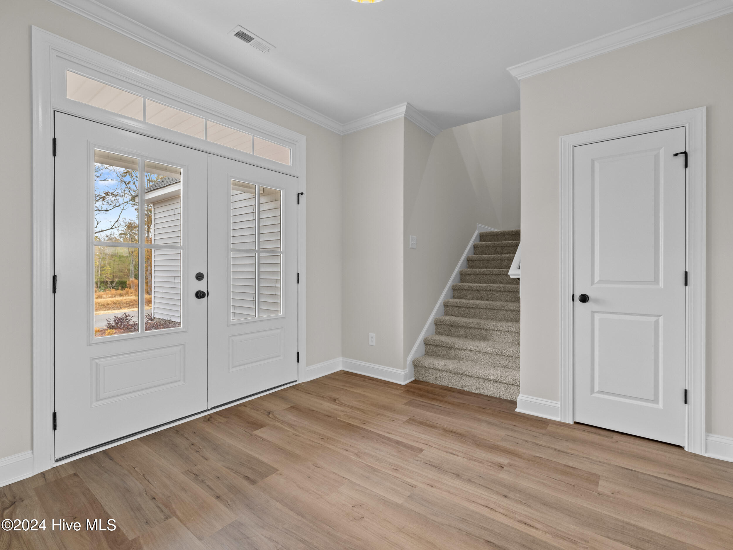 128 Creek Bluff Road Property Photo 14