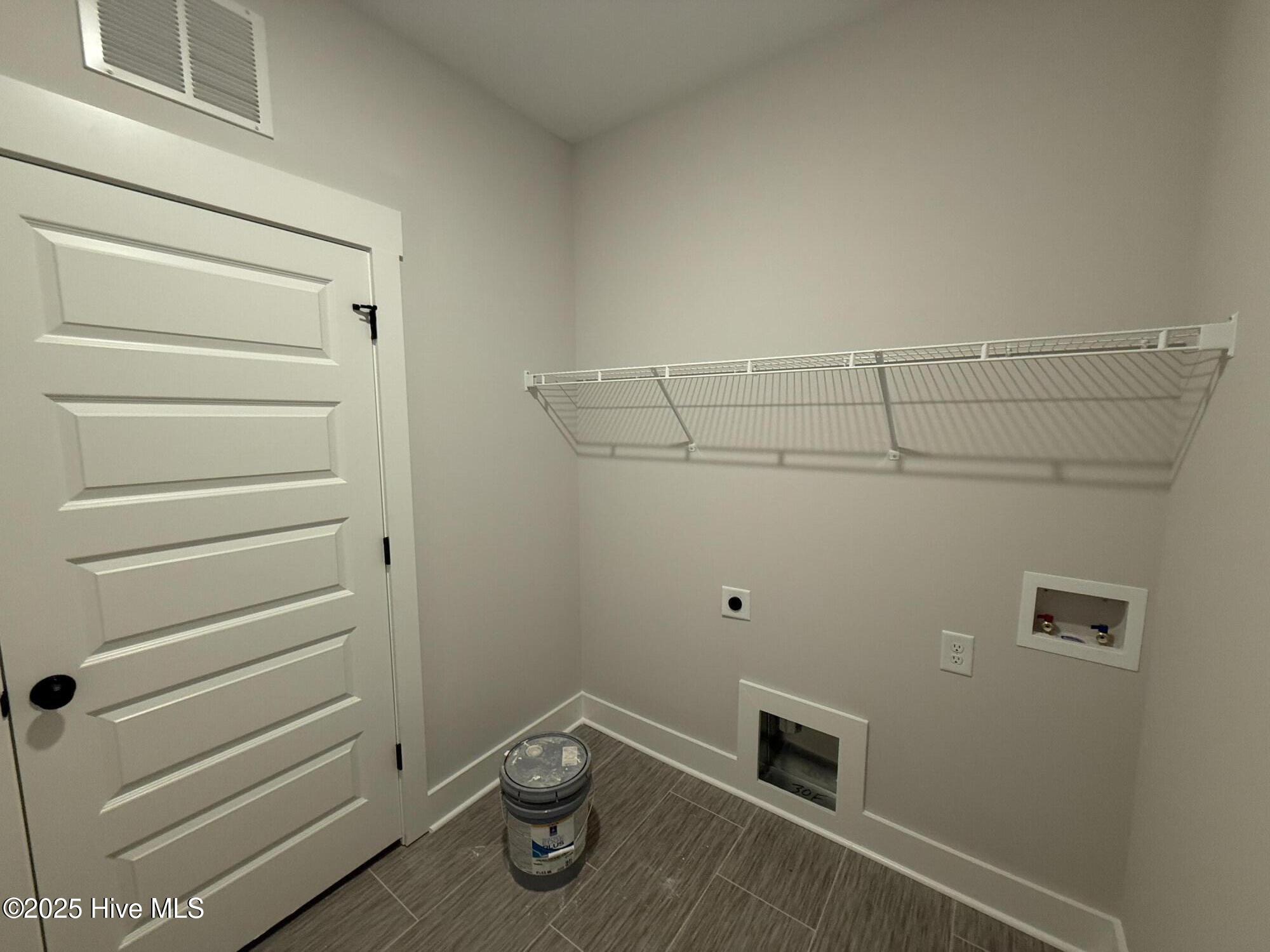 141 Ruskin Drive Property Photo 7