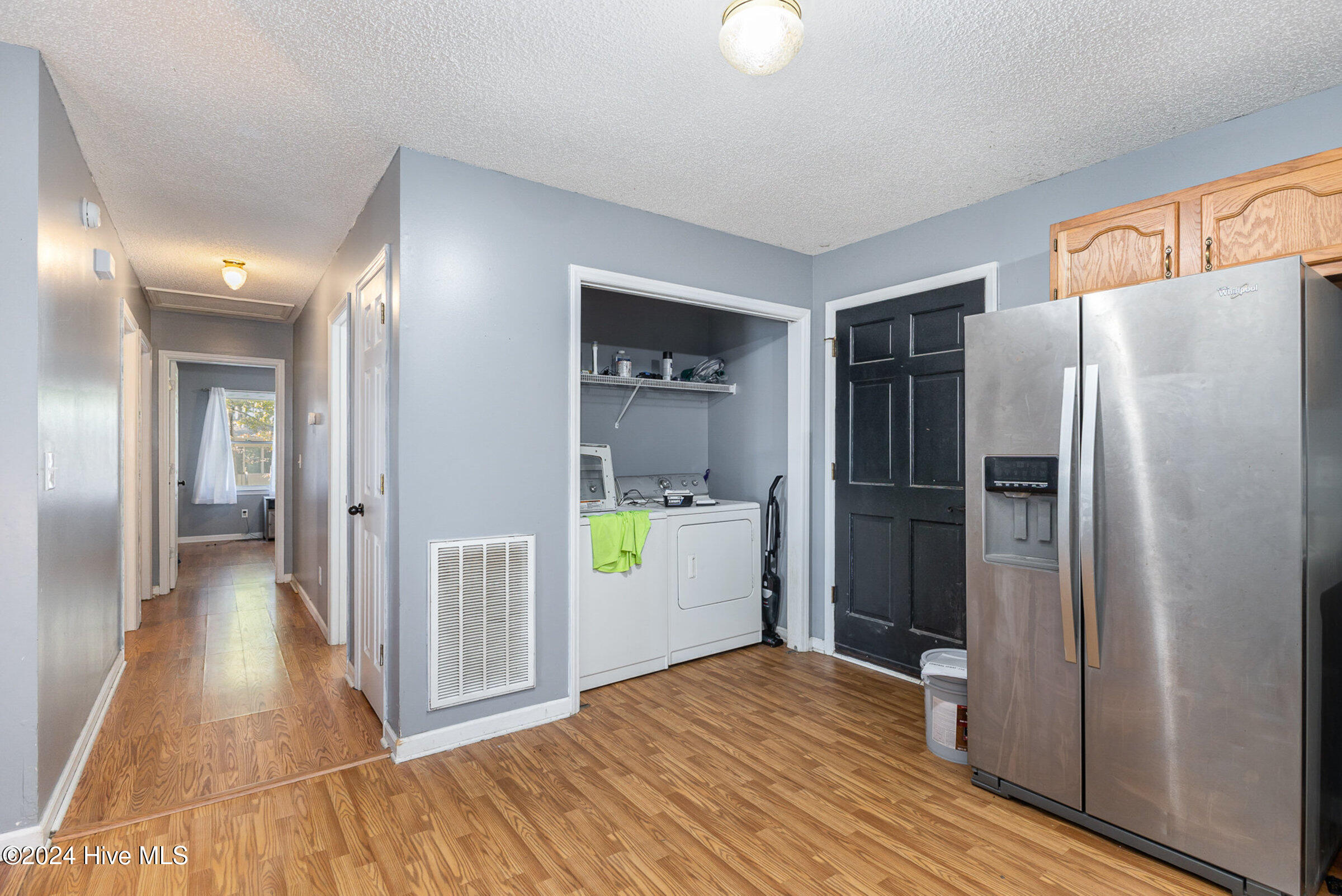 203 Woodside Drive Property Photo 11