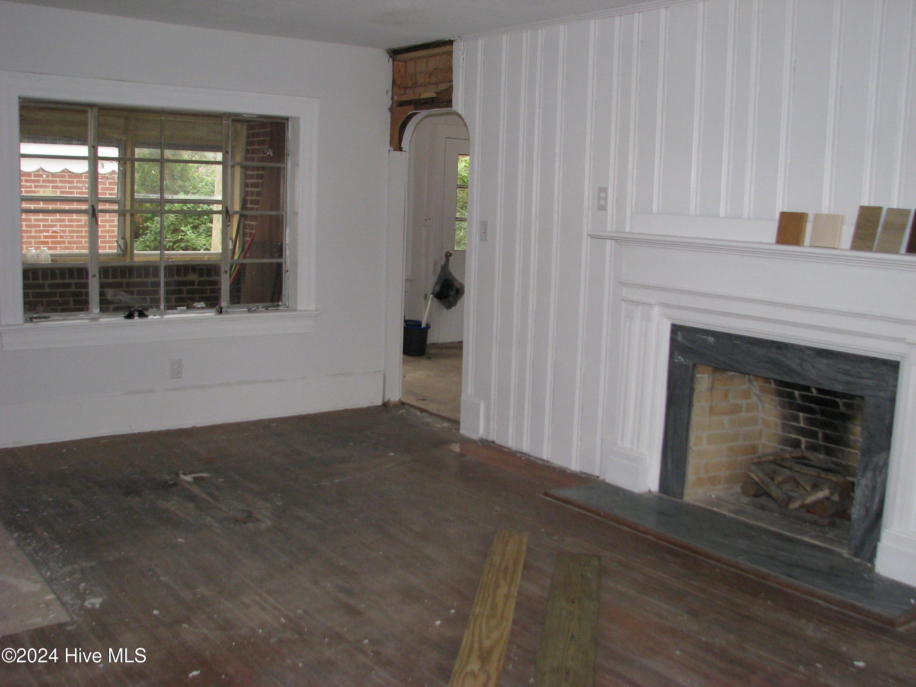 807 Roosevelt Avenue Property Photo 10