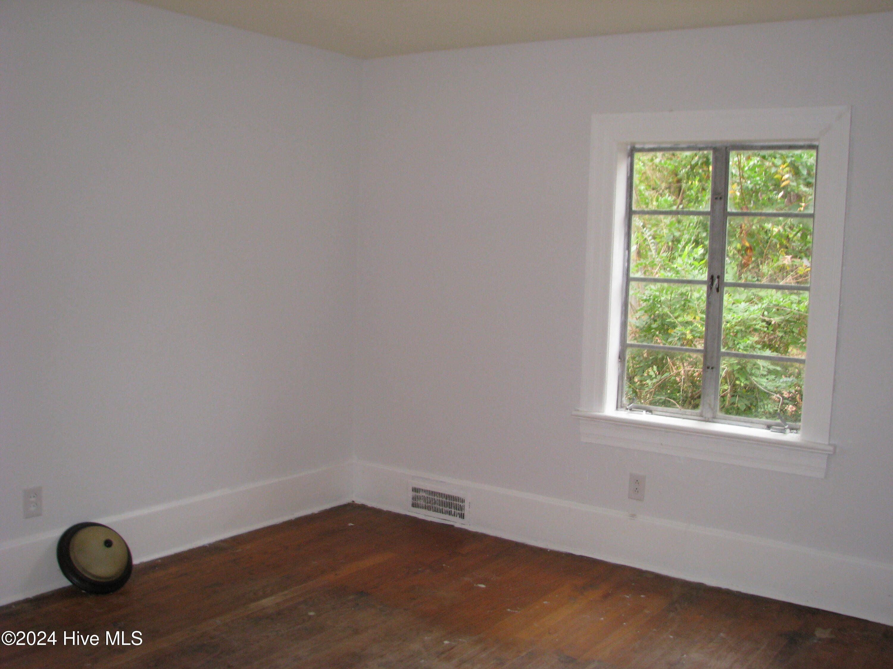 807 Roosevelt Avenue Property Photo 19