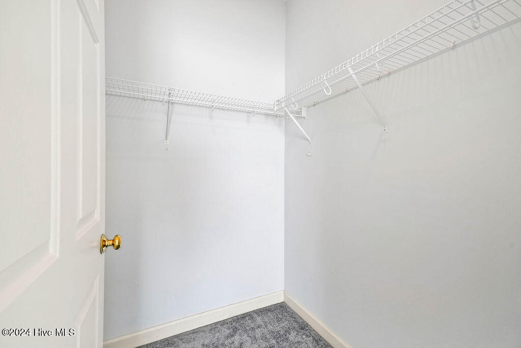 612 W Brown Street Property Photo 22